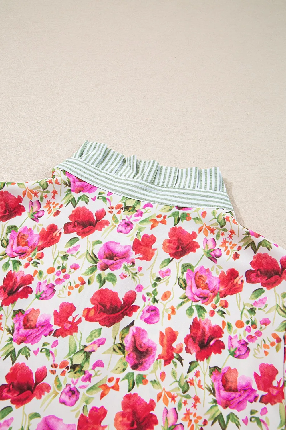Printed Collared Neck Short Sleeve Blouse - Image 7