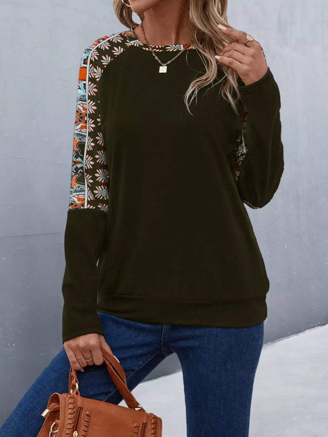 Printed Raglan Sleeve Round Neck T-Shirt - Image 2