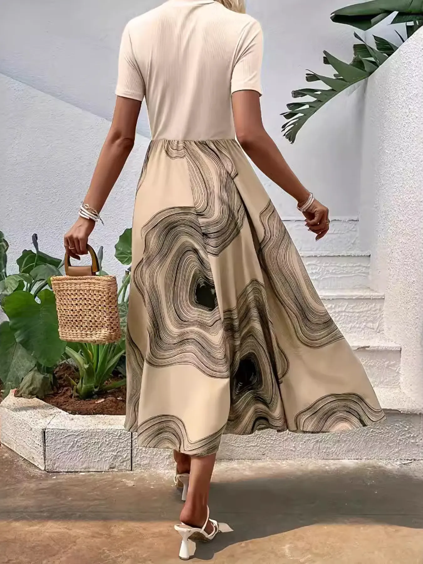 Printed Round Neck Short Sleeve Dress - Image 2