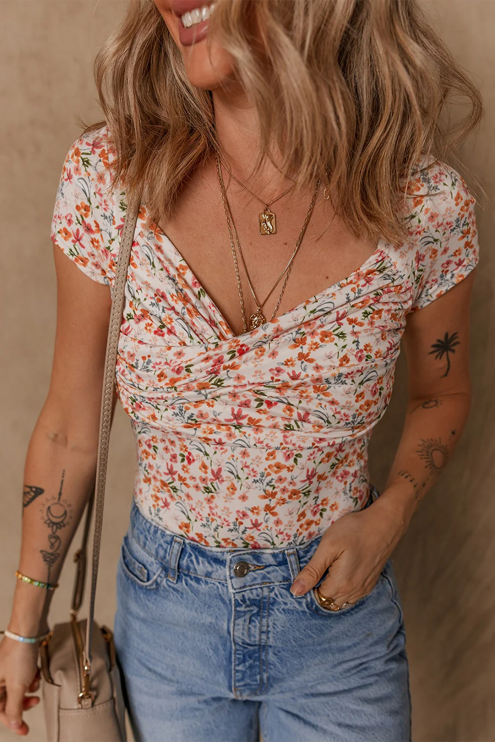 Printed Ruched Short Sleeve Bodysuit - Image 4