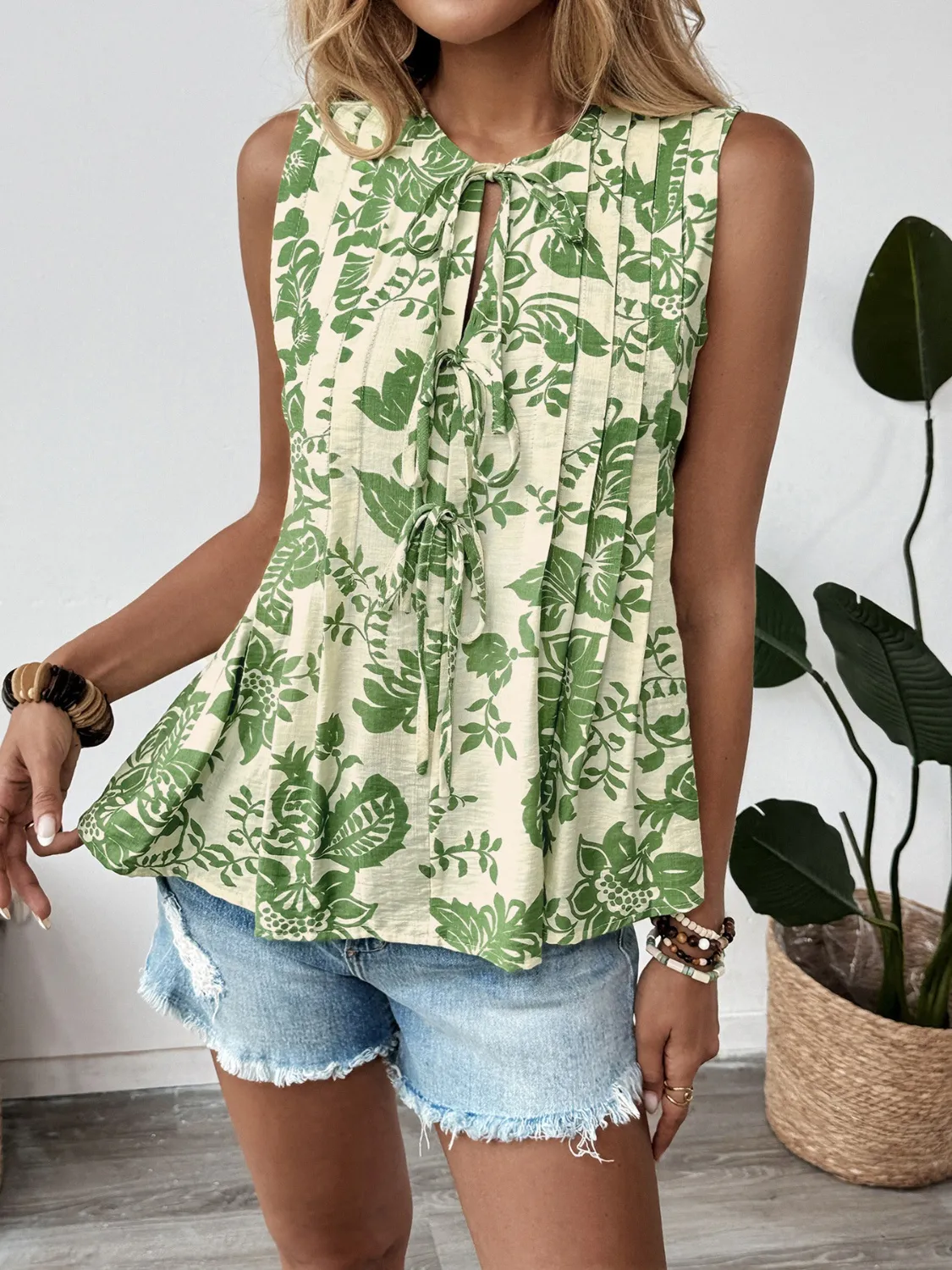 Printed Sleeveless Ruffle Peplum Blouse - Image 2