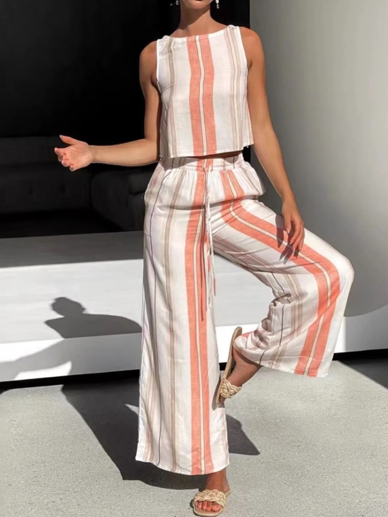 Printed Tank and Wide Leg Pants Set - Image 4