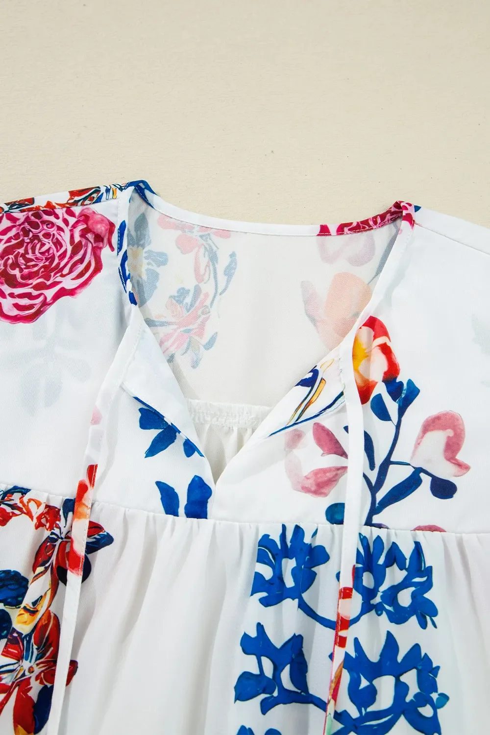 Printed Tie Neck 3/4 Sleeve Blouse - Image 4