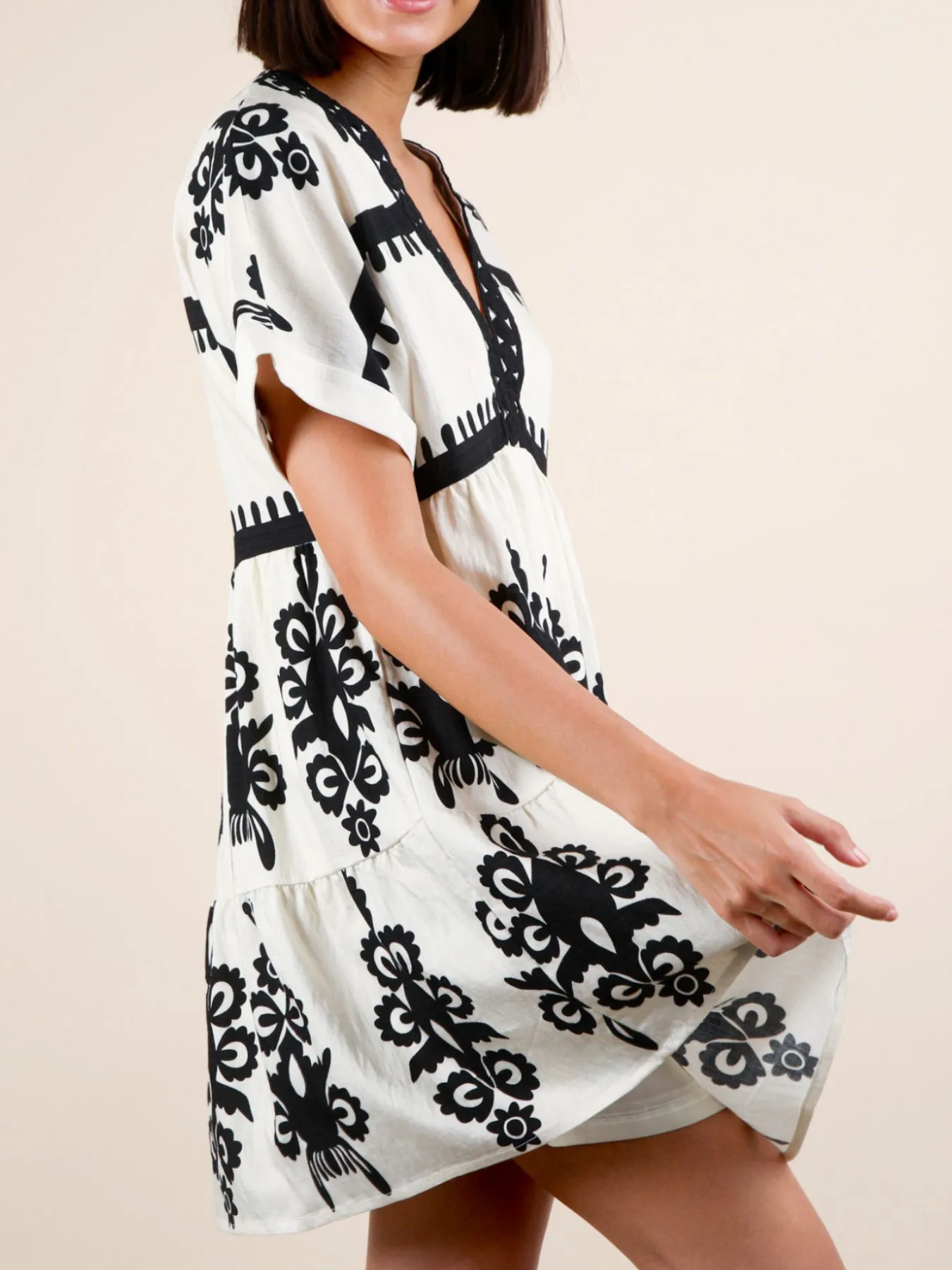 Printed V-Neck Short Sleeve Mini Dress - Image 4