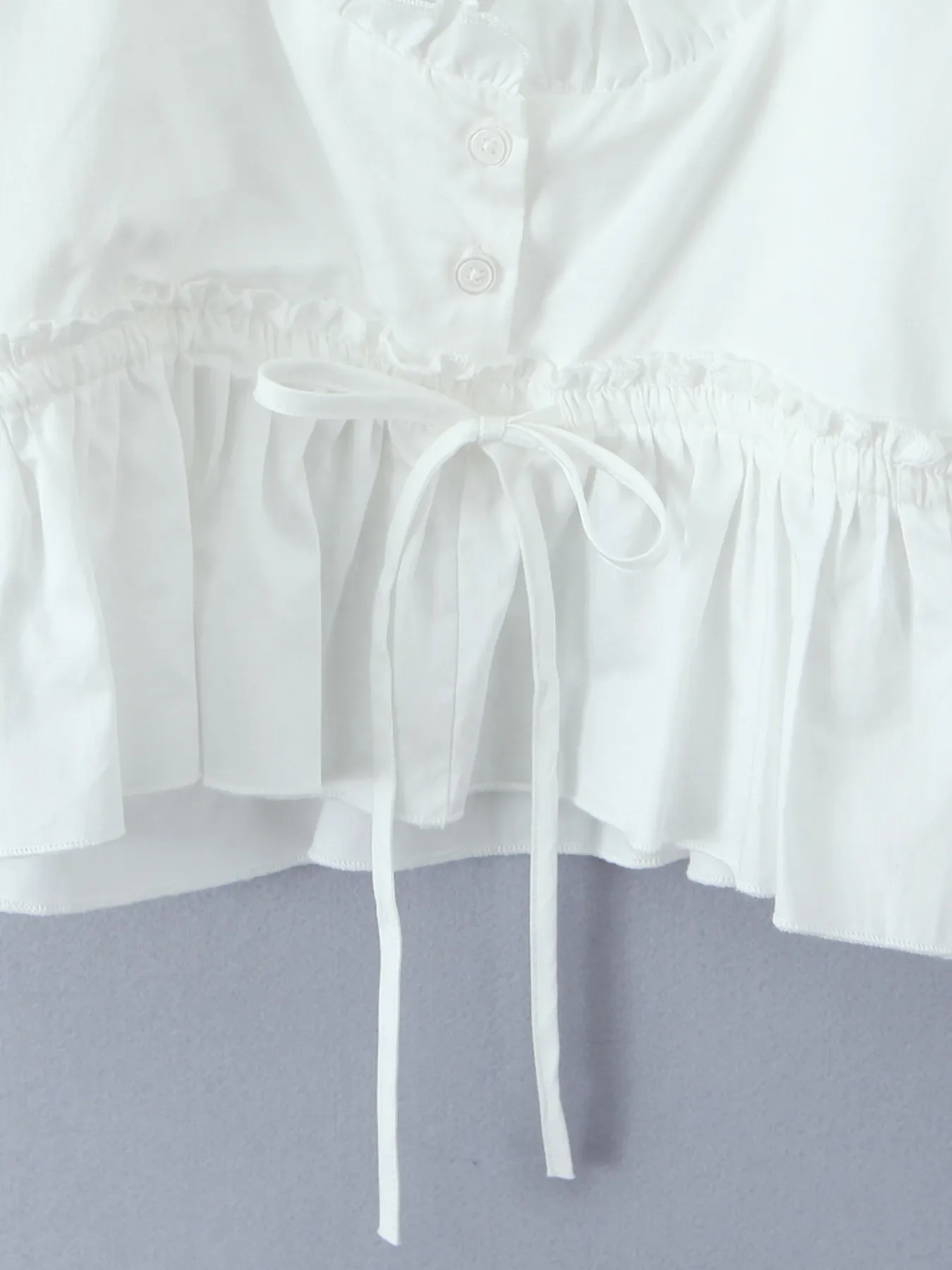 Puff Sleeve Ruffle Crop Blouse - Image 11