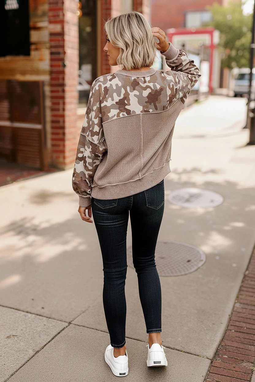 The Hide & Chic Sweatshirt - Image 2