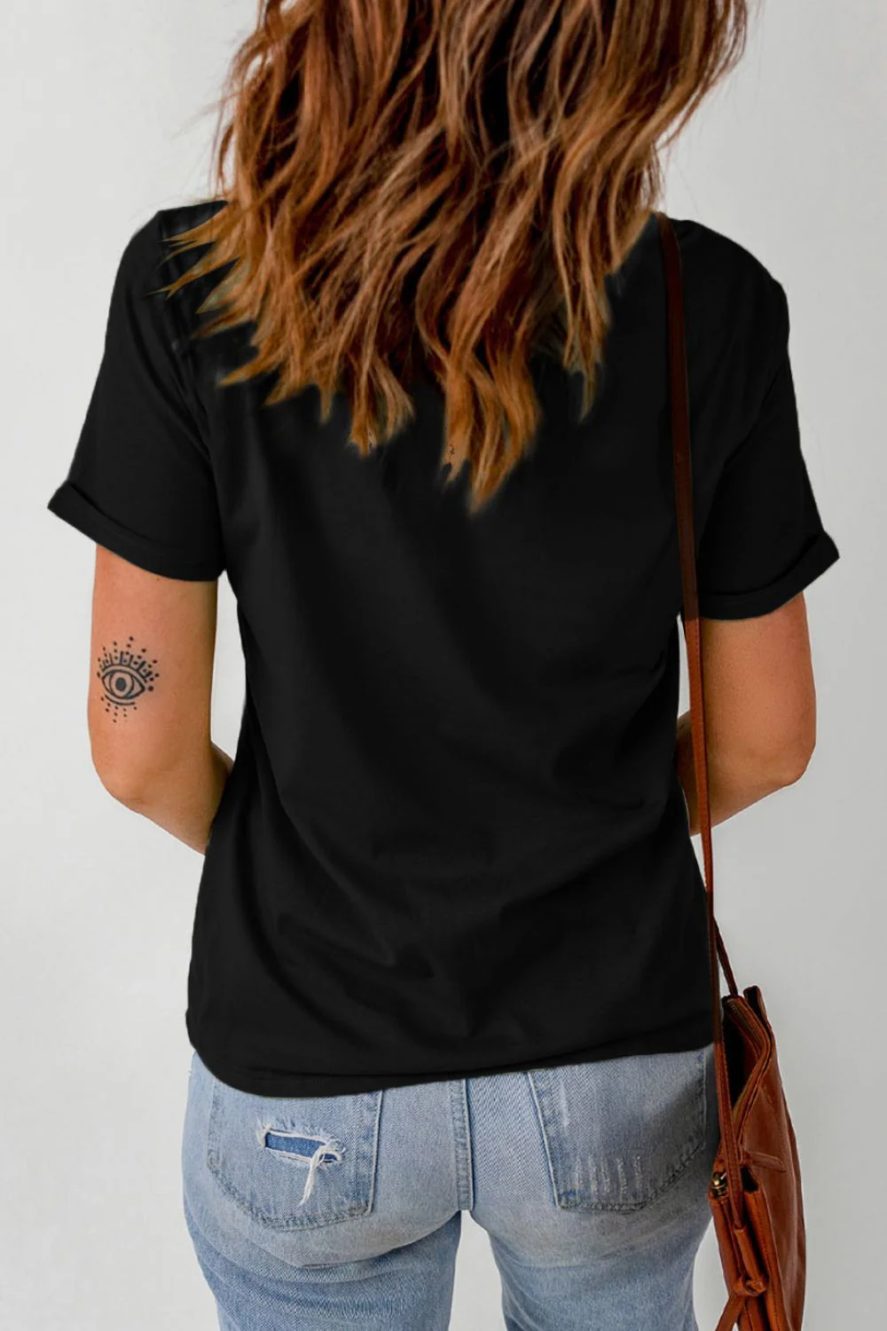 Rabbit Round Neck Short Sleeve T-Shirt - Image 3