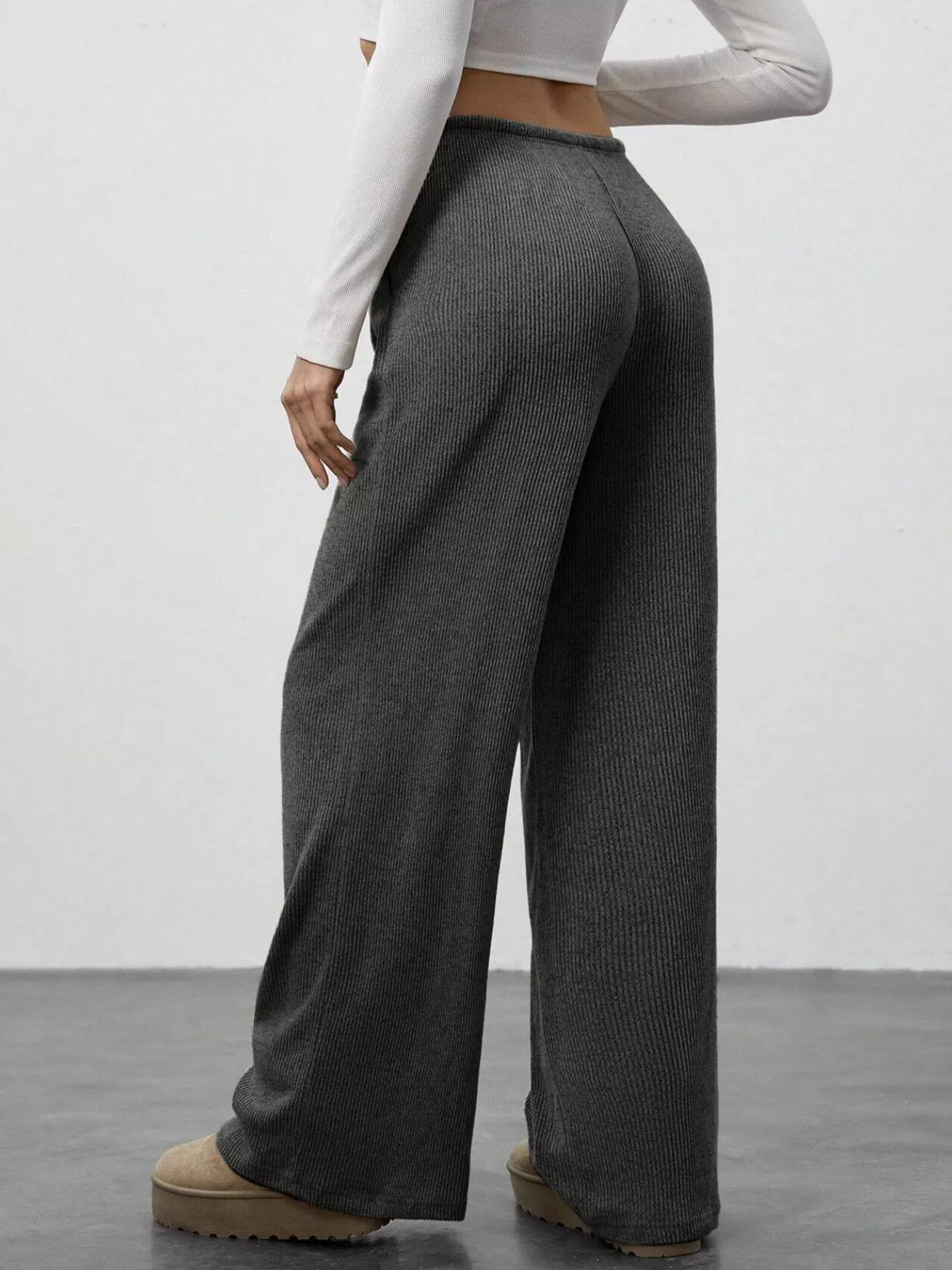 Relaxed Fit Drawstring Pants - Image 10