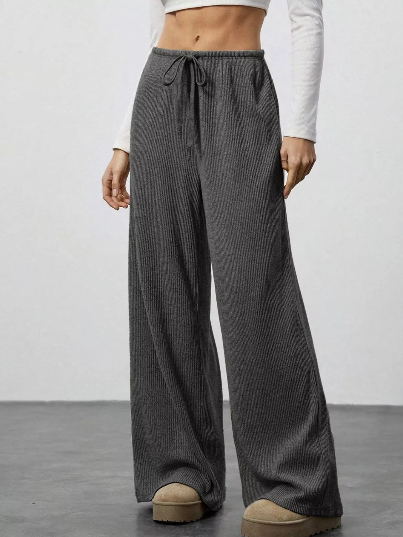 Relaxed Fit Drawstring Pants - Image 11