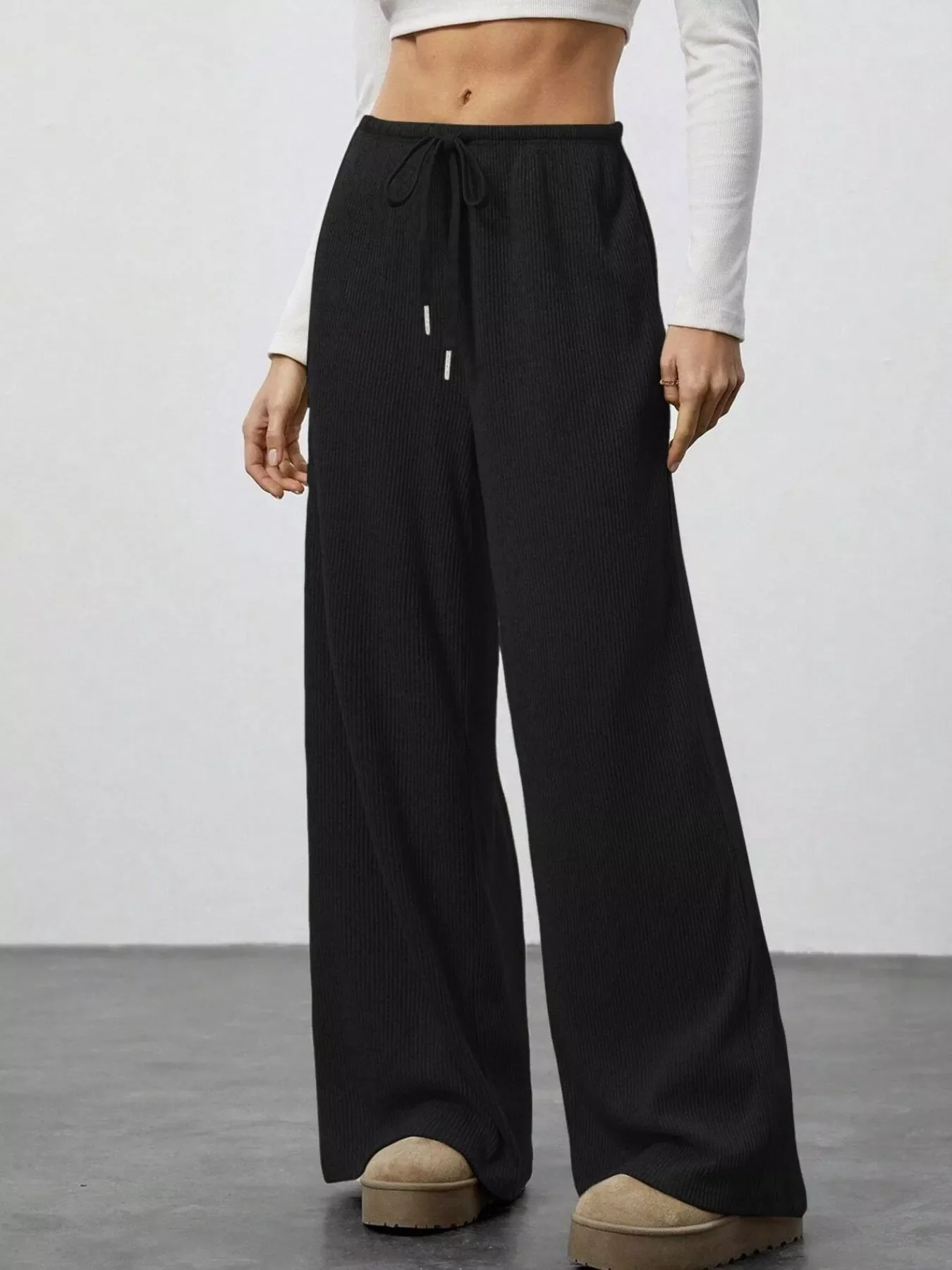 Relaxed Fit Drawstring Pants - Image 19