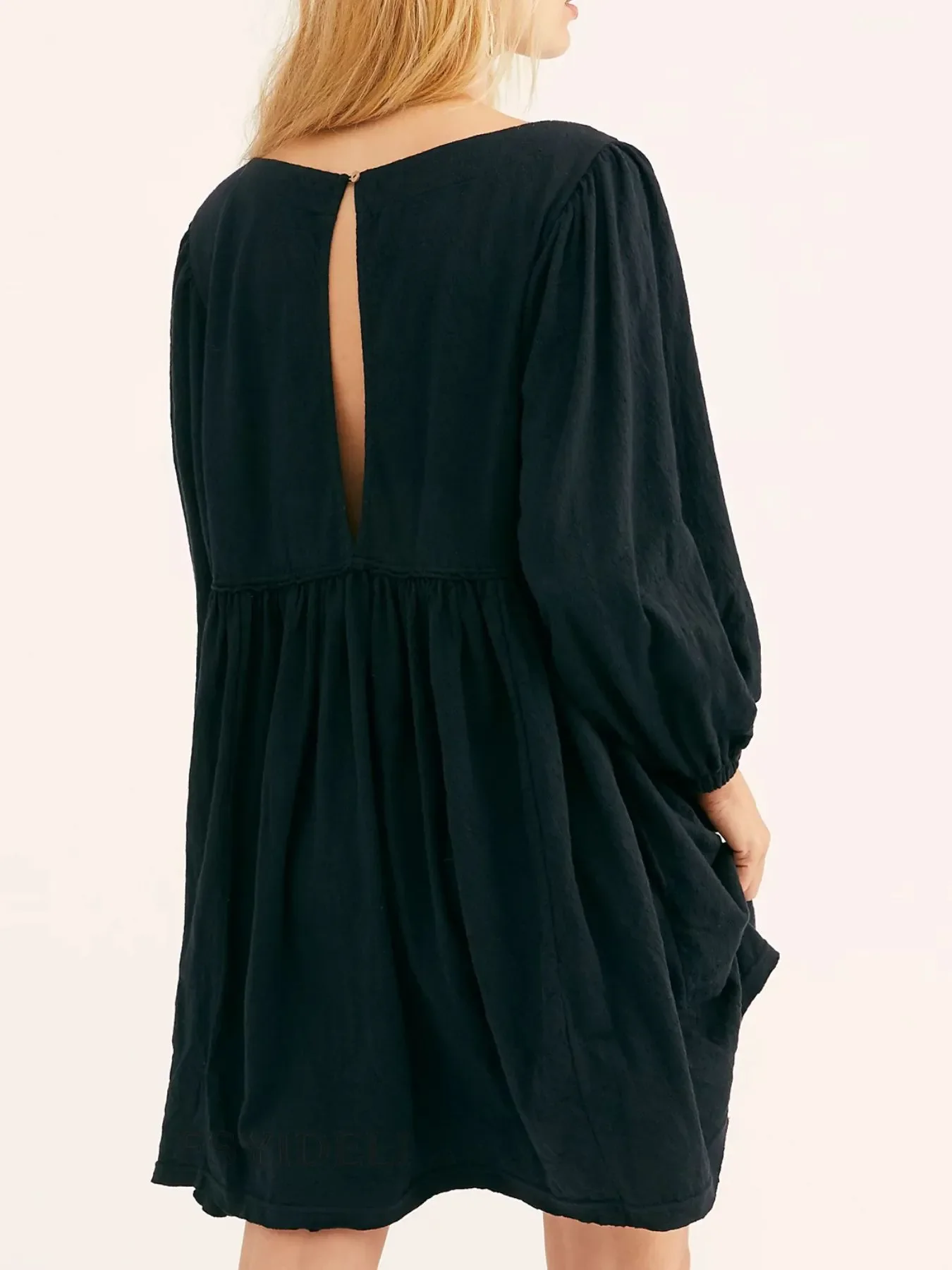 Relaxed Textured Babydoll Mini Dress with Back Keyhole Detail - Image 12