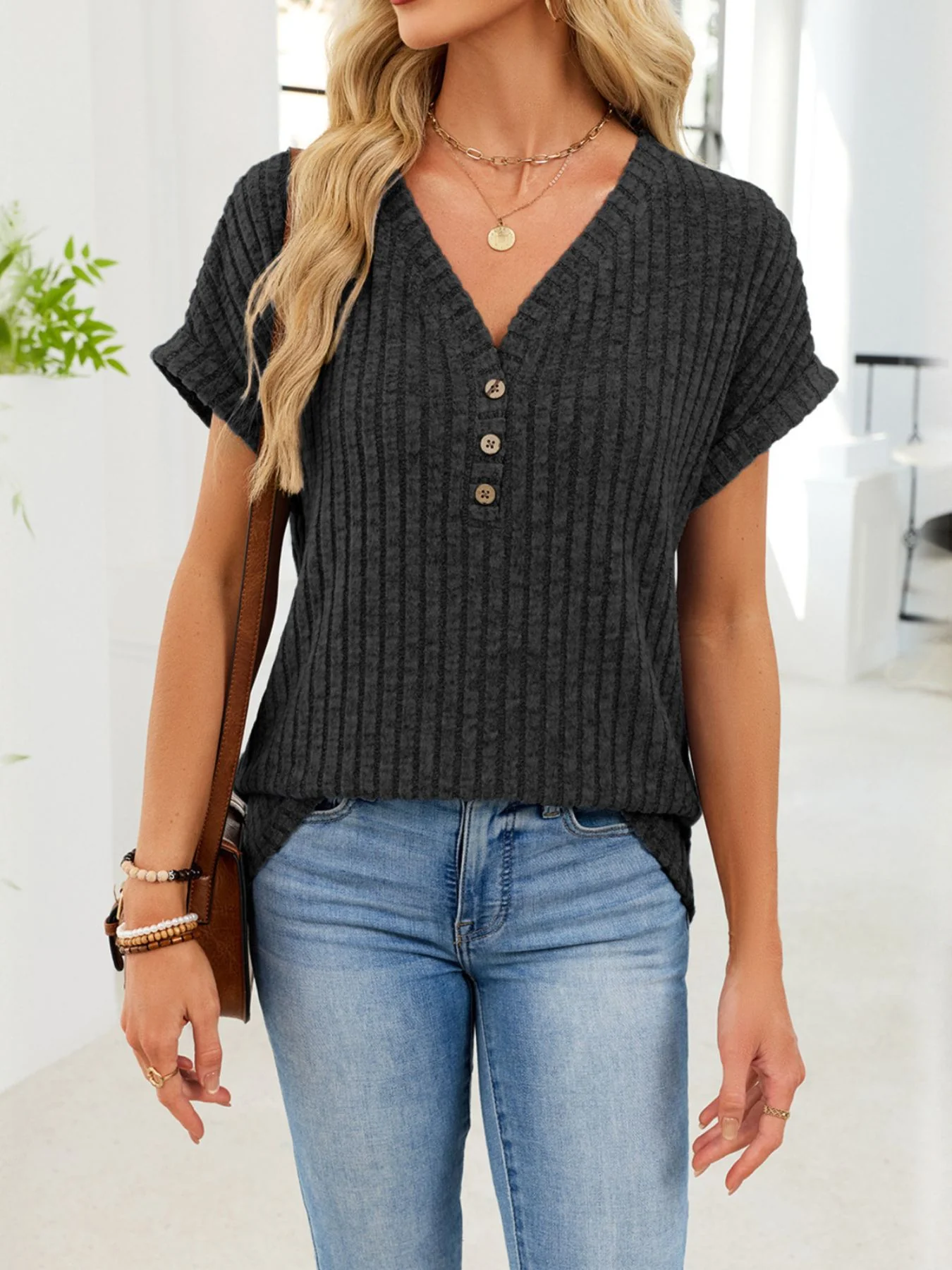Ribbed Knit V-Neck T-Shirt - Image 19