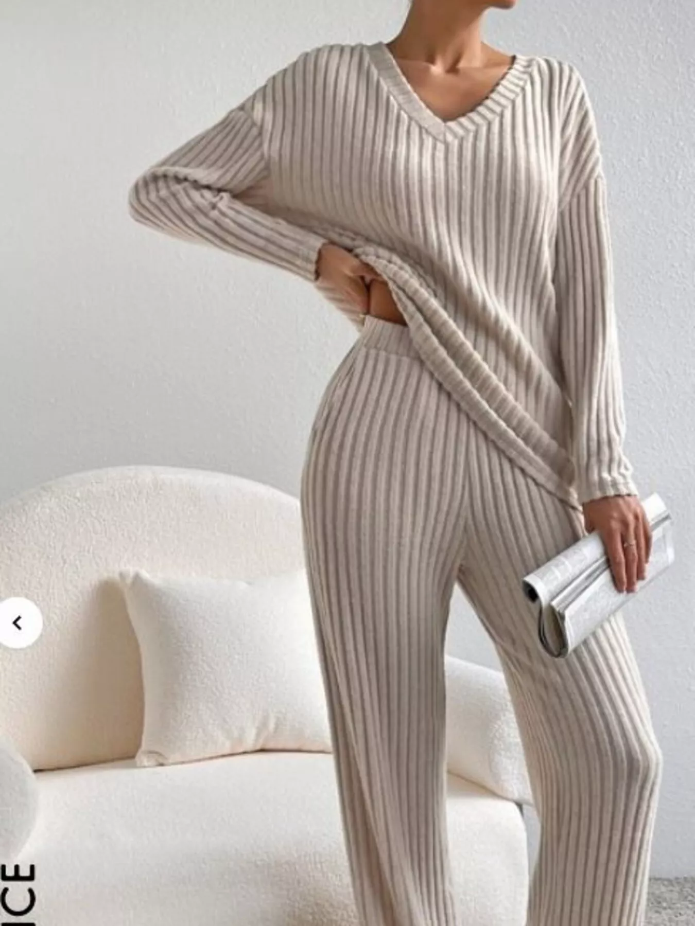 Ribbed Knit V-Neck Top and Pants Set - Image 3