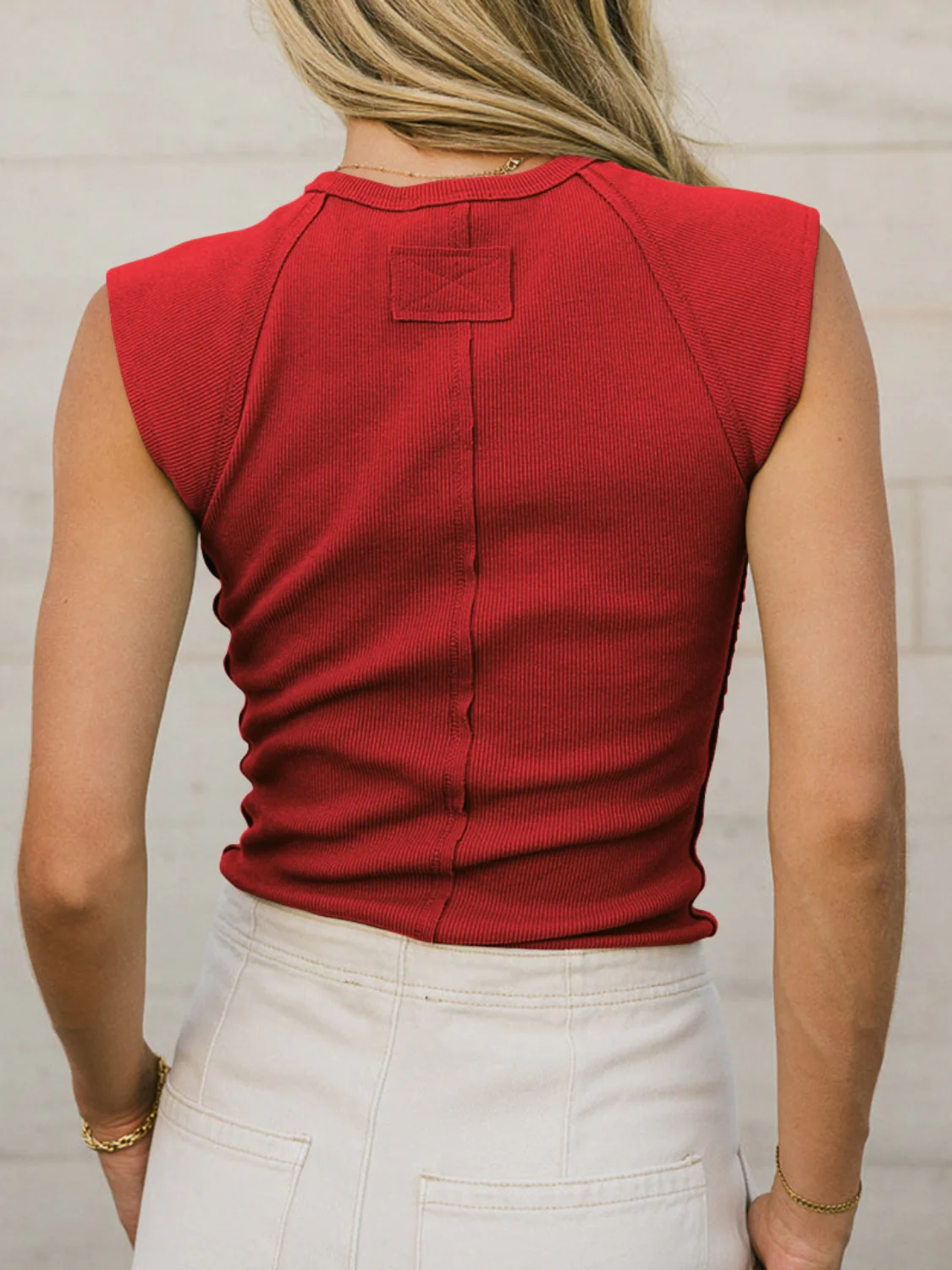 Ribbed Round Neck Slim Tank - Image 3
