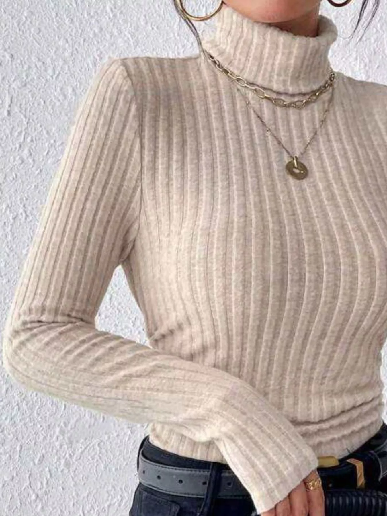 Ribbed Turtleneck Long Sleeve T-Shirt - Image 6