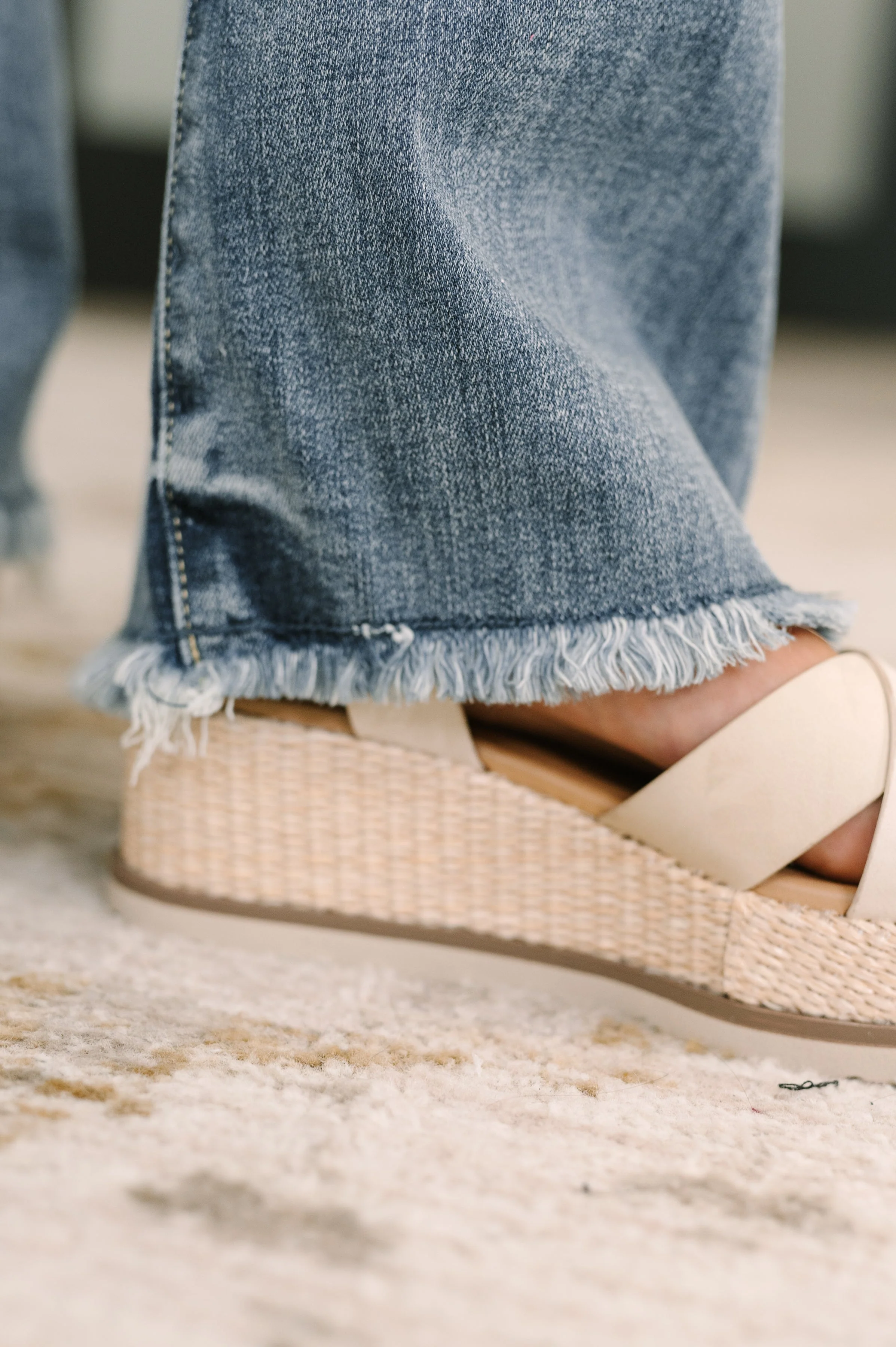 Robin High Waist Bootcut with Fray Hem - Image 5