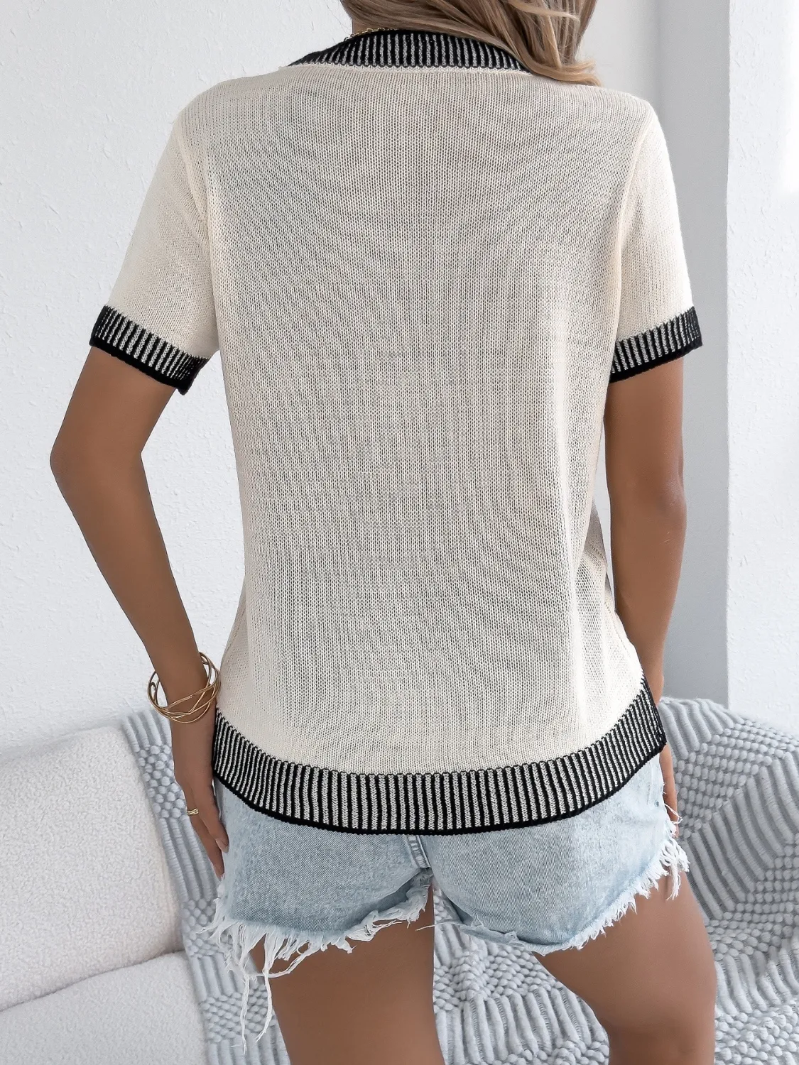Round Neck Short Sleeve Knit Top - Image 12