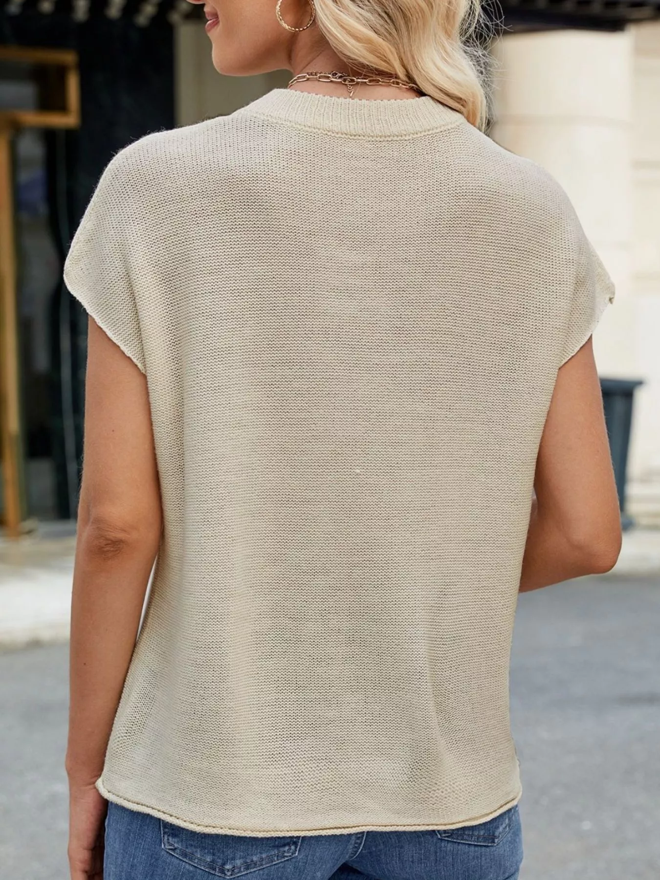 Round Neck Short Sleeve Knit Top with Center Seam Detail - Image 7