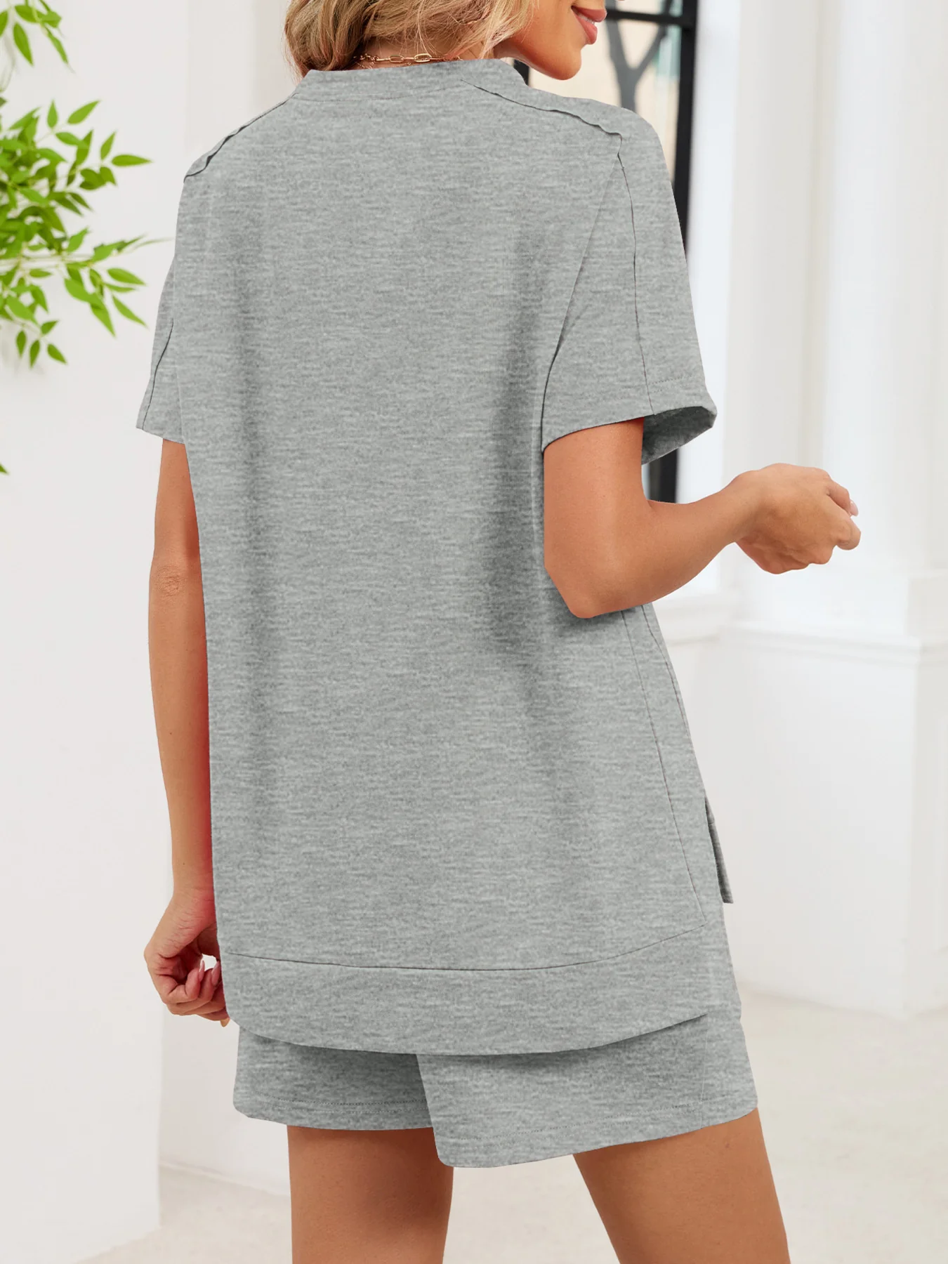 Round Neck Short Sleeve T-Shirt and Shorts Set - Image 4