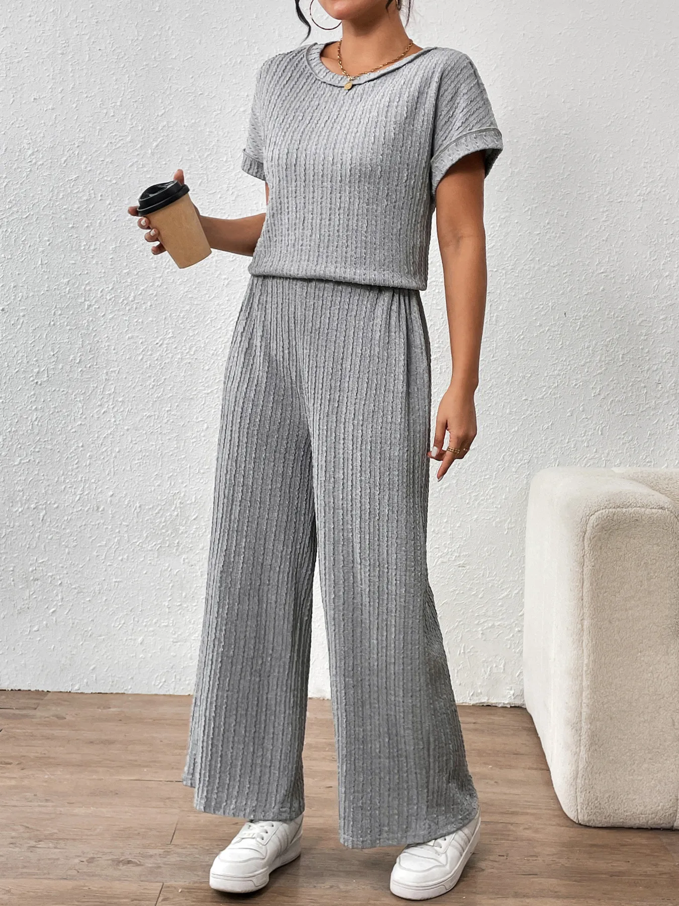 Round Neck Short Sleeve Top and Pants Set - Image 5