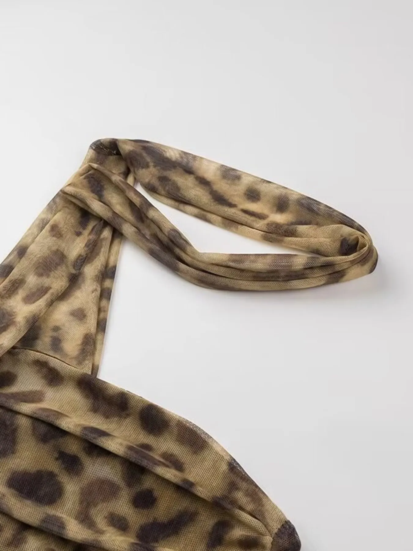 Ruched Leopard Print Tube Top - Image 7