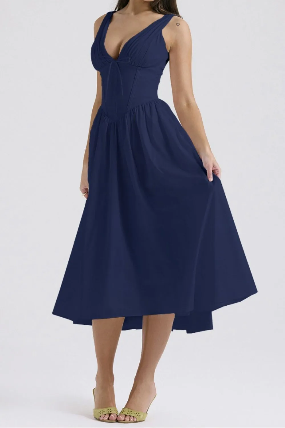 Ruched V-Neck Sleeveless Dress with Pockets - Image 11