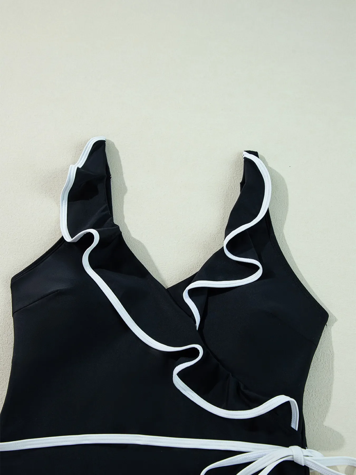 Ruffle Trim V-Neck One-Piece Swimsuit - Image 10
