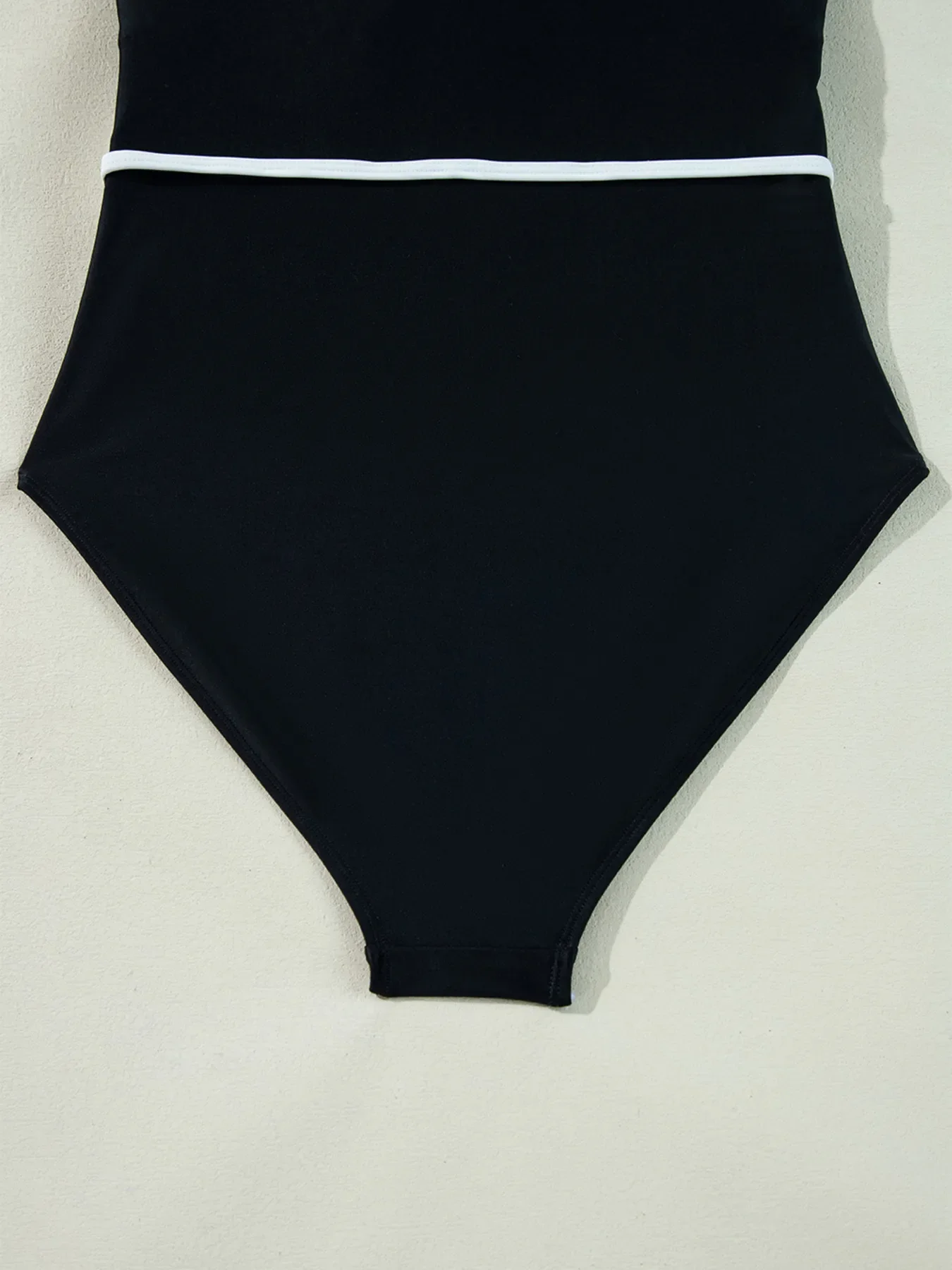 Ruffle Trim V-Neck One-Piece Swimsuit - Image 15