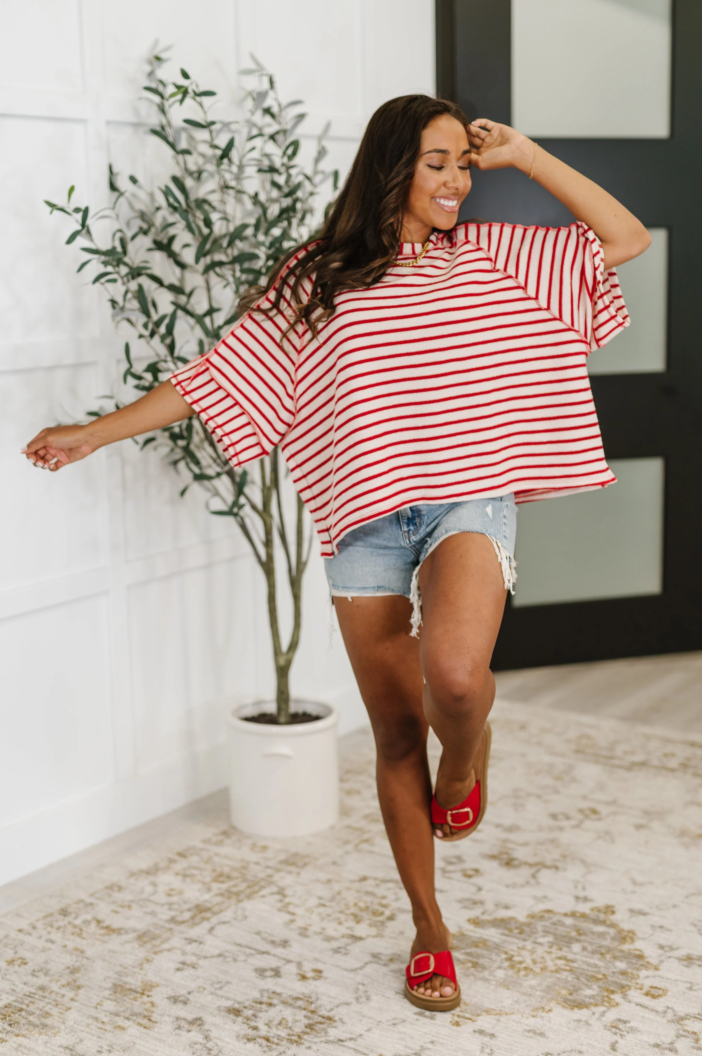 Sass in Session Relaxed Top in Cream Red - Image 5