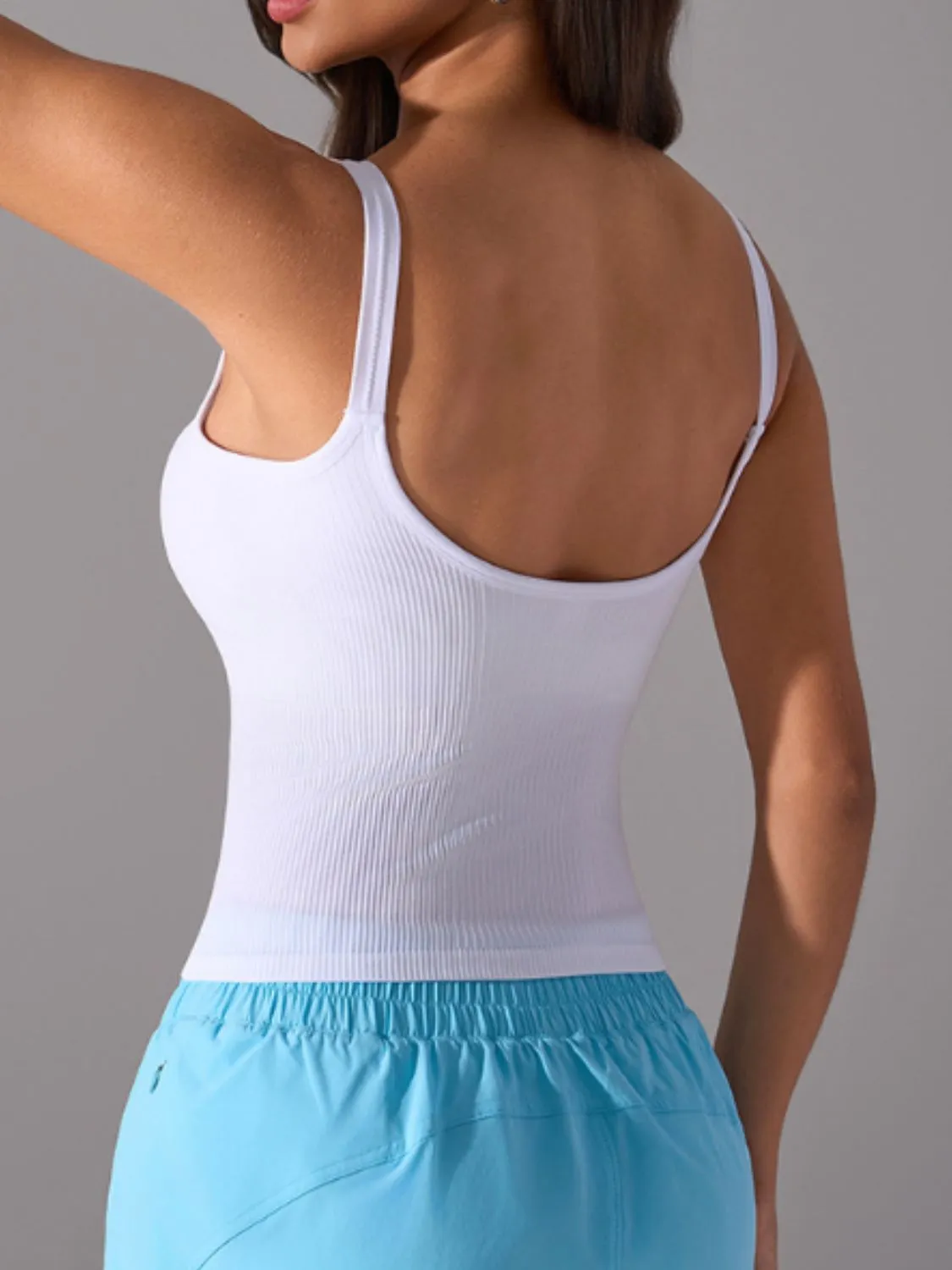 Scoop Neck Active Tank with Detachable Chest Pads - Image 3