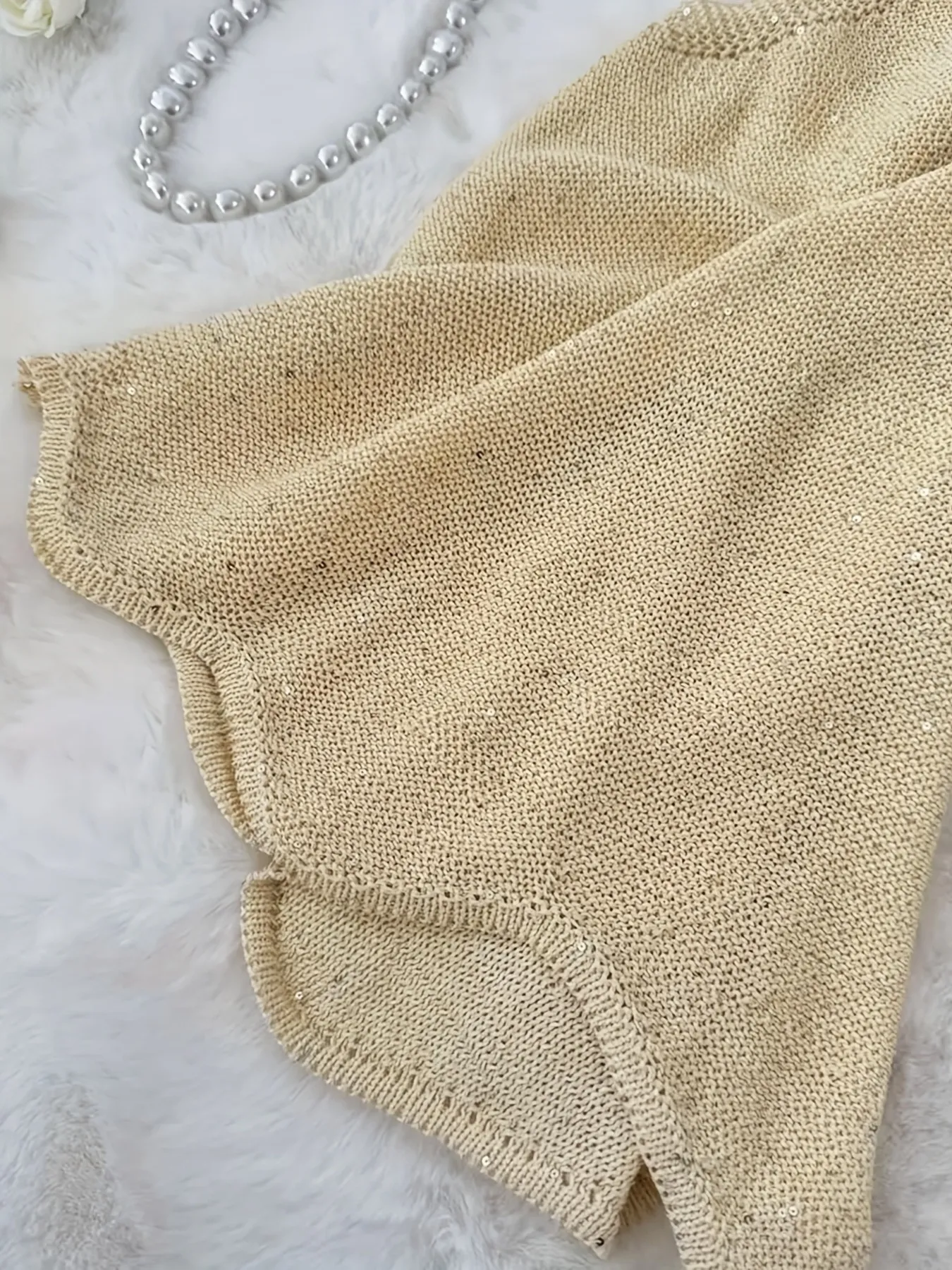 Scoop Neck Sweater Vest - Image 7