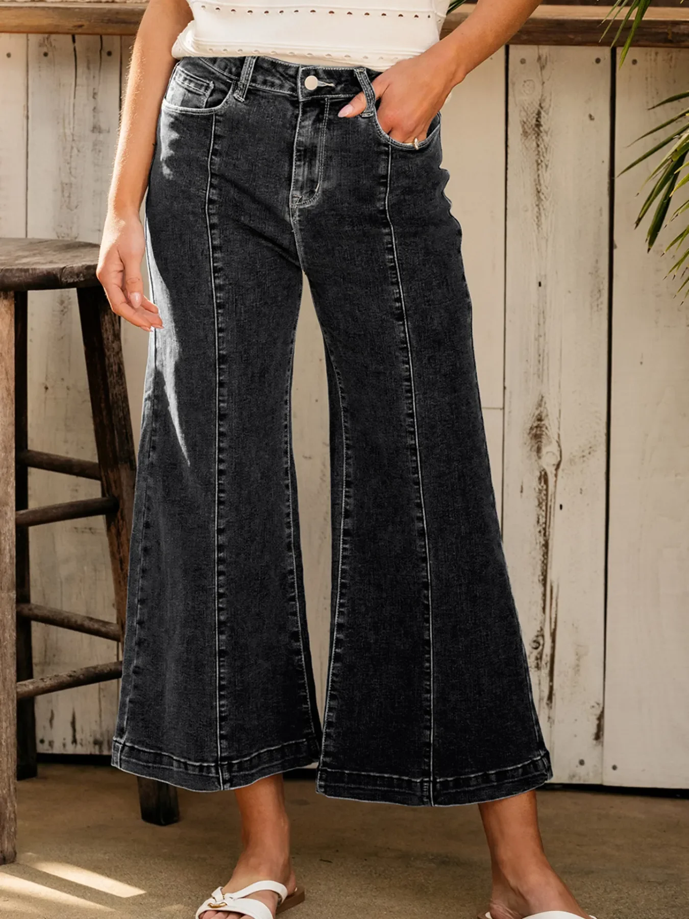 Seam Detail Flared Bottom Ankle Length Jeans - Image 14