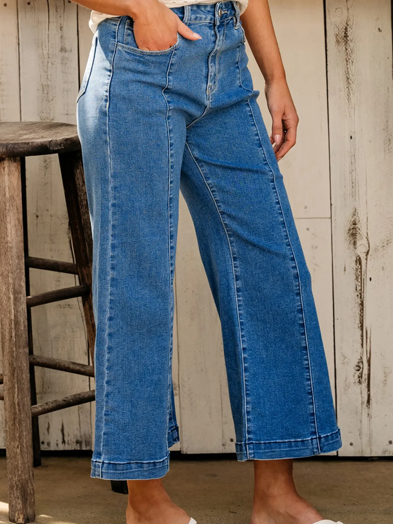 Seam Detail Flared Bottom Ankle Length Jeans - Image 7