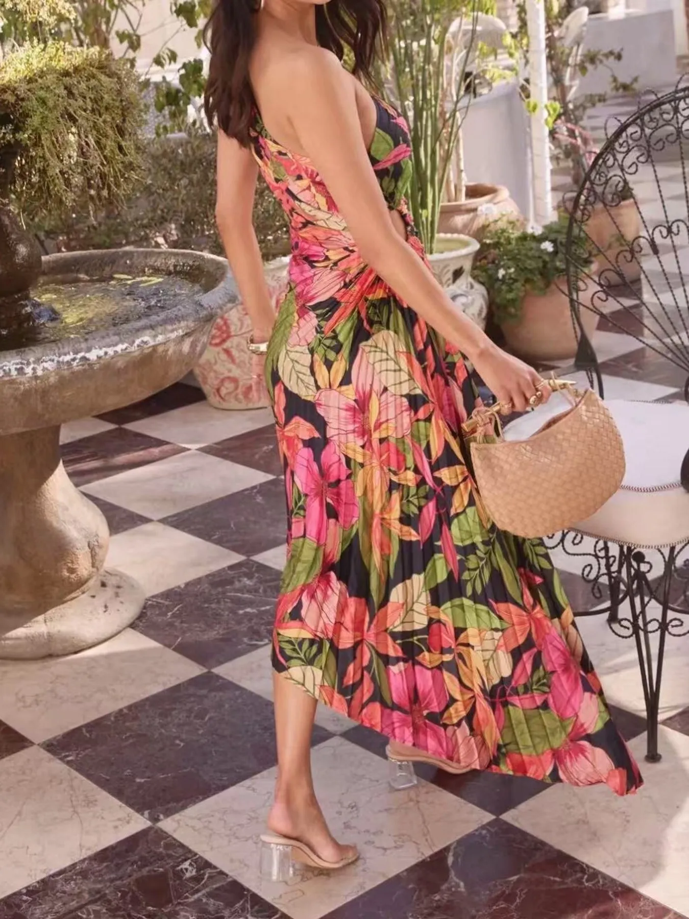 Single Shoulder Floral Pleated Dress - Image 8