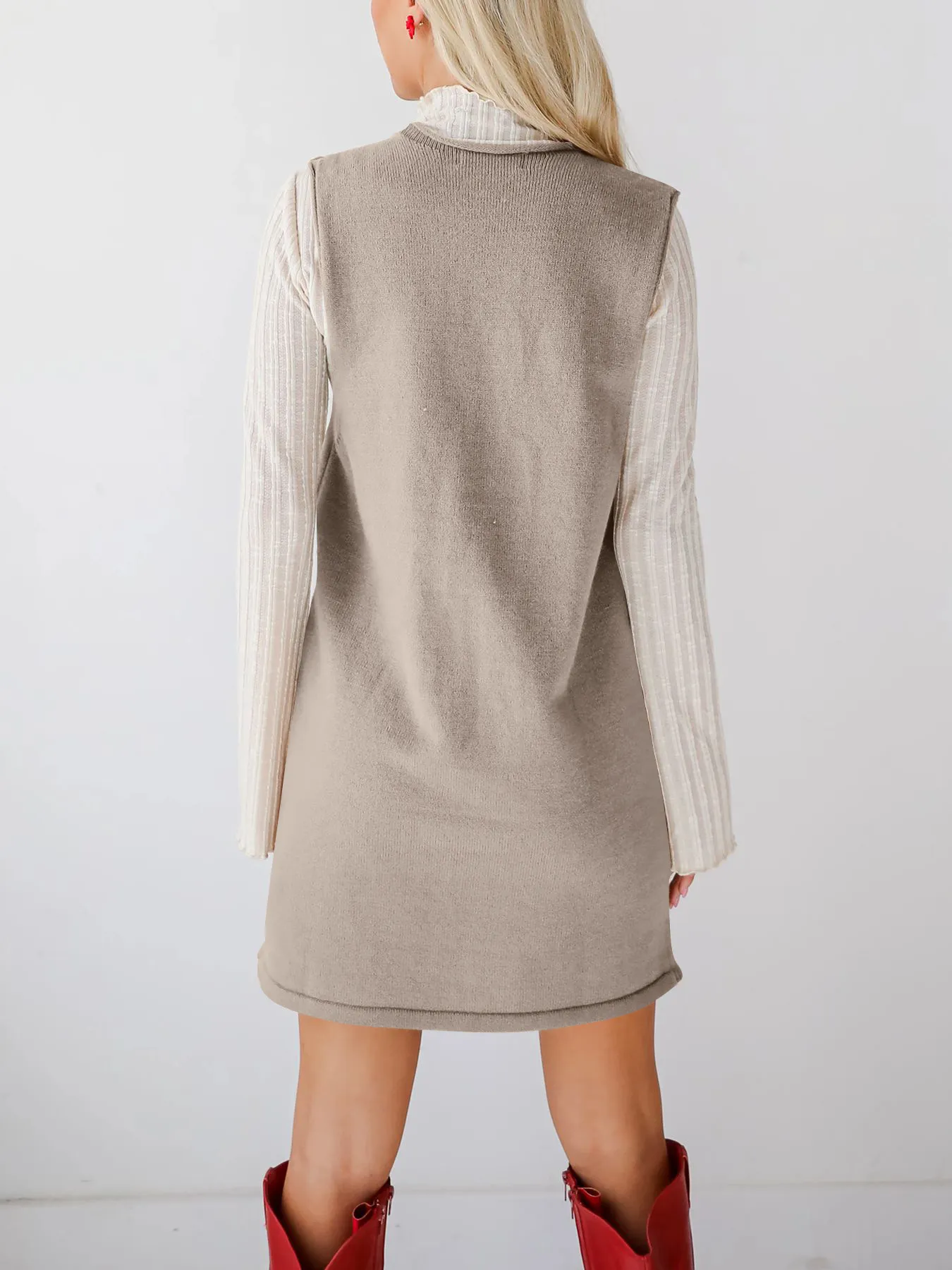 Sleeveless Knit Dress with Pockets - Image 20