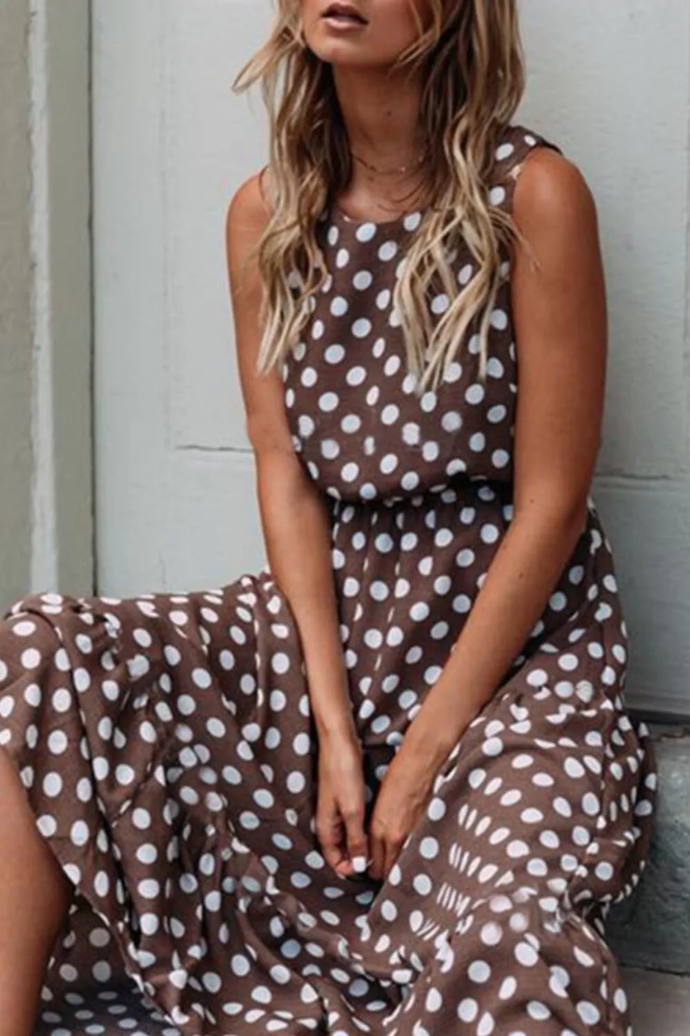 Sleeveless Polka Dot Casual Dress - Image 4
