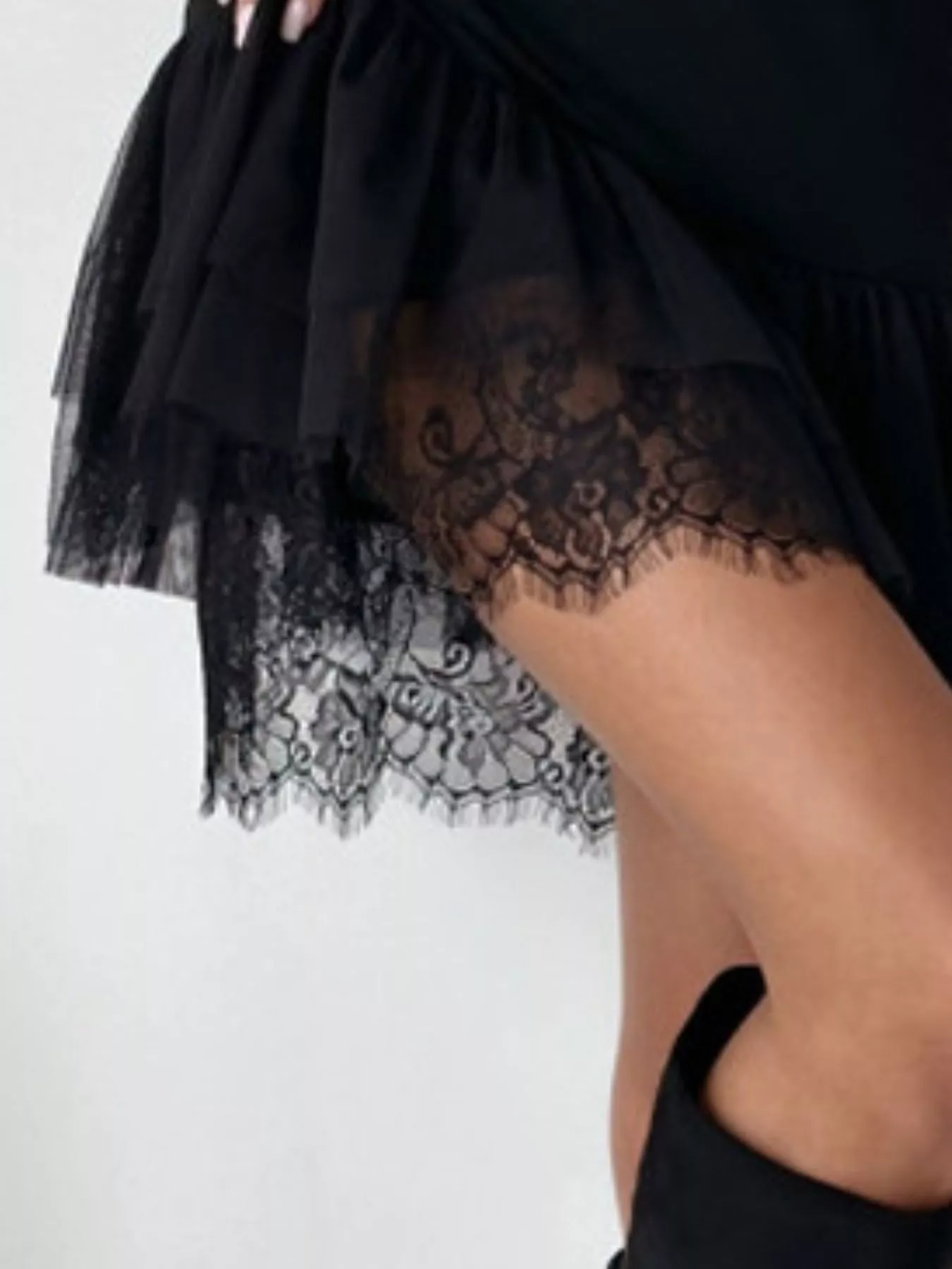 Sleeveless Tulle Hem Mini Dress - Image 5