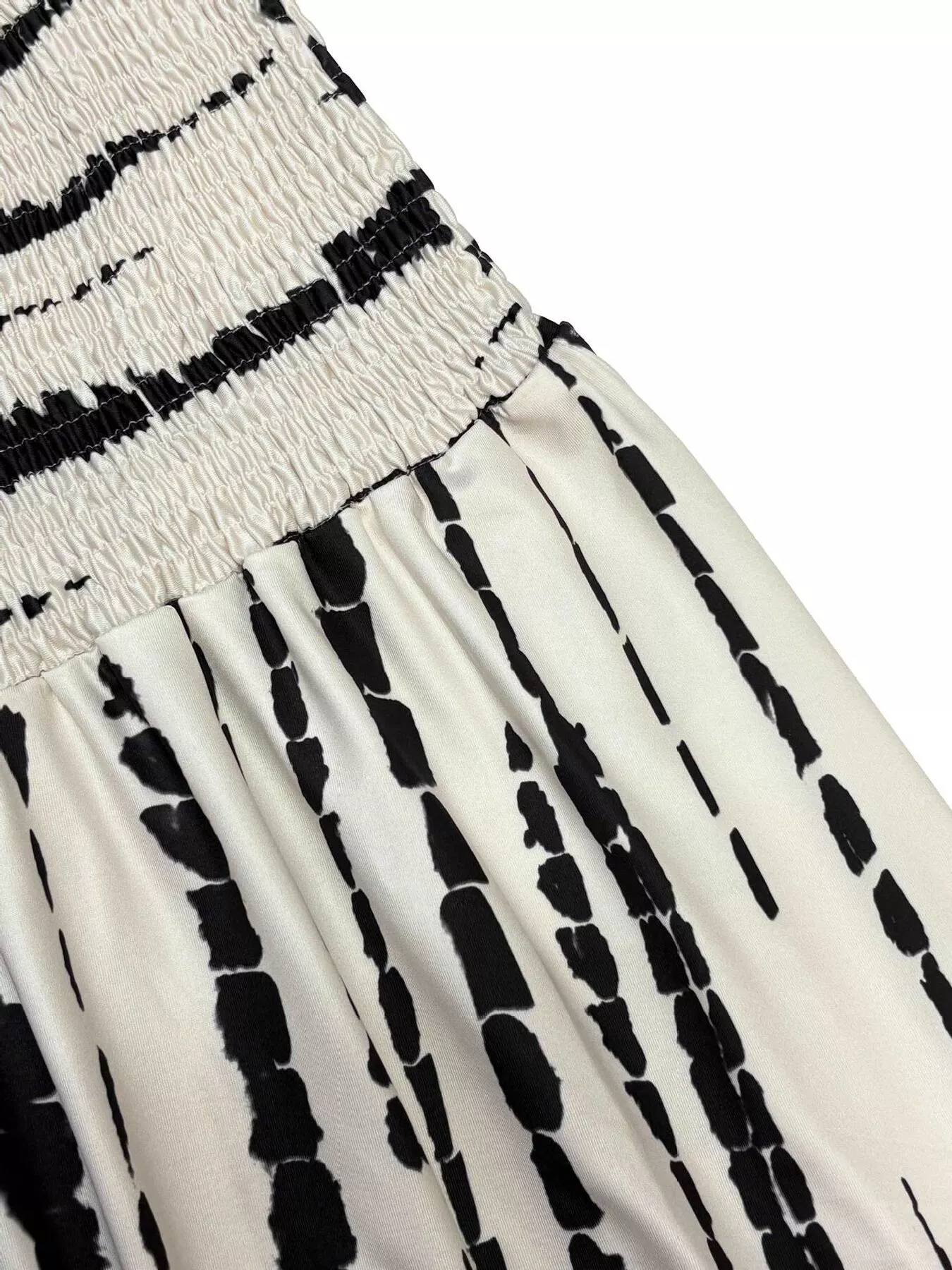 Smocked Asymmetrical Hem Skirt - Image 8