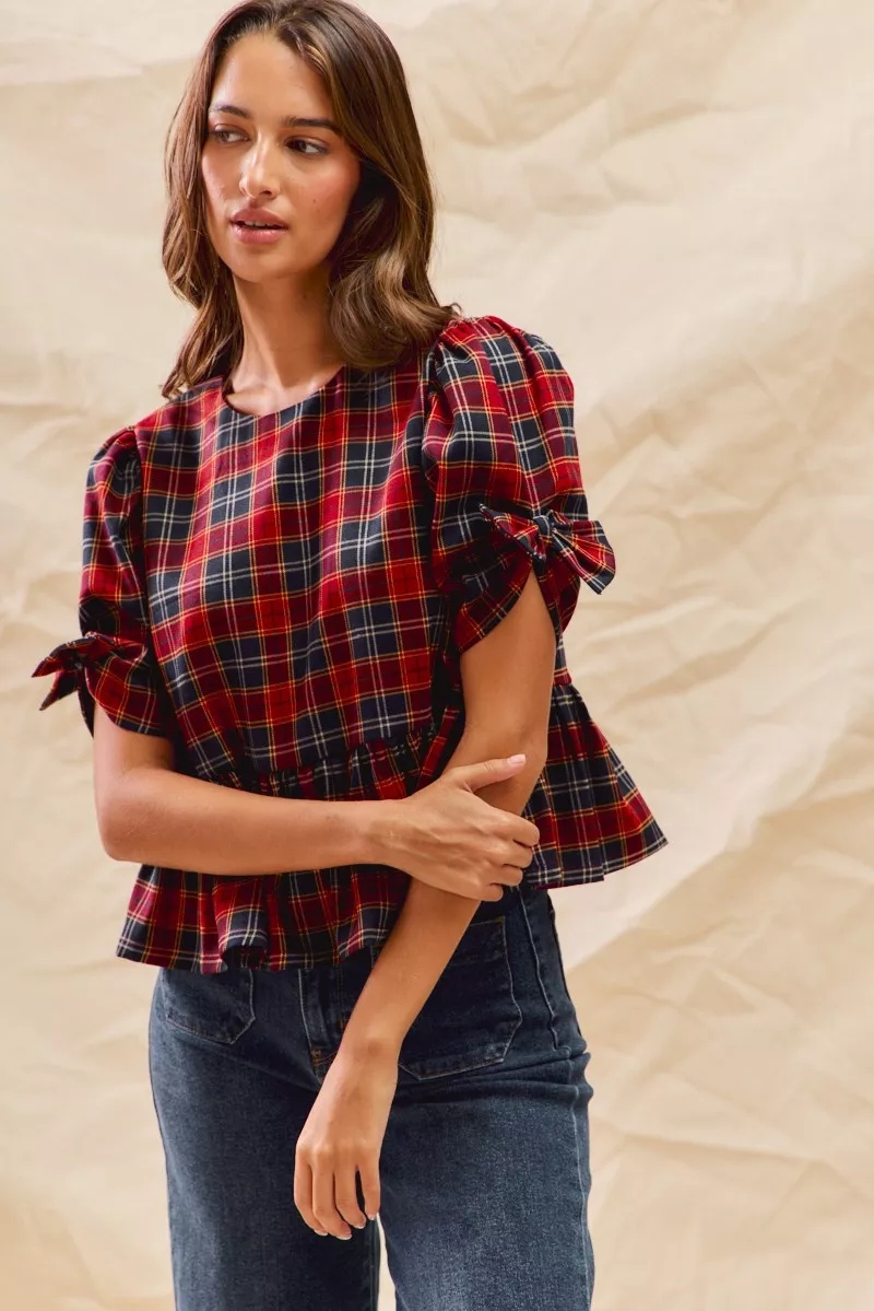 SO ME Christmas Holiday Plaid Ribbon Short Sleeves Top - Image 4