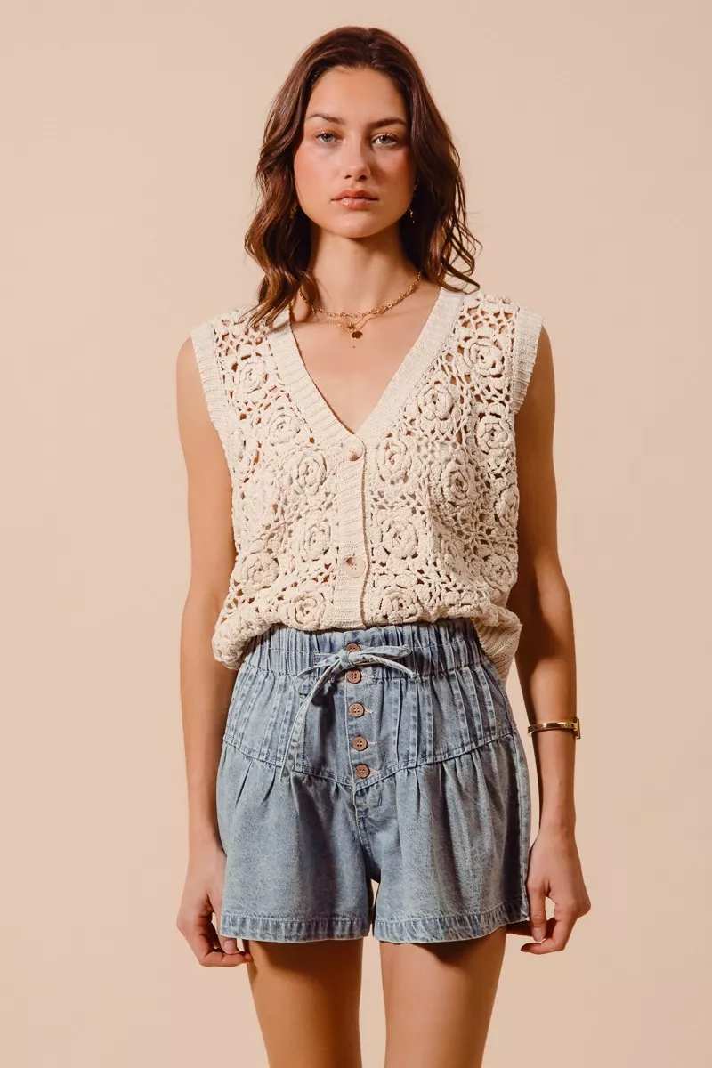 SO ME Flared Denim Shorts with Elasticized Waist - Image 8