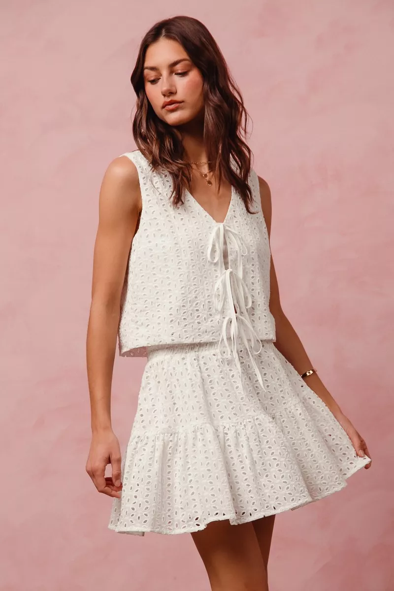 SO ME Floral Eyelet Lace Tie Front Vest Top and Tiered Mini Skirt Set - Image 2
