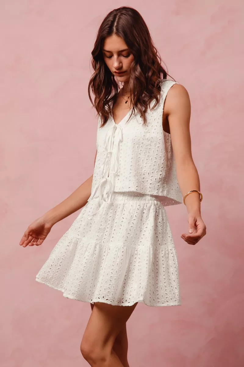 SO ME Floral Eyelet Lace Tie Front Vest Top and Tiered Mini Skirt Set - Image 3