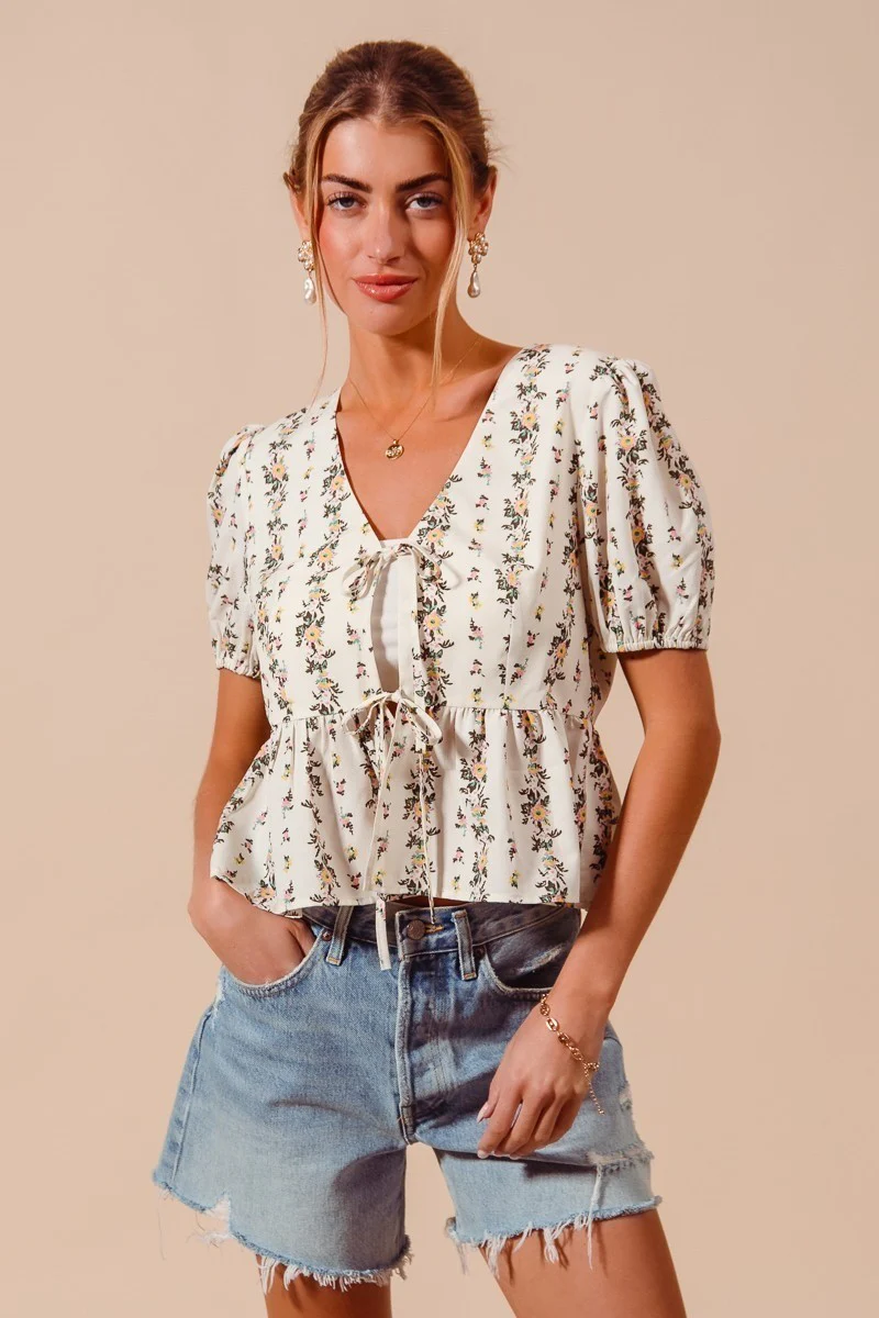 SO ME Floral Print Tie Front Shirred Hem Blouse - Image 7