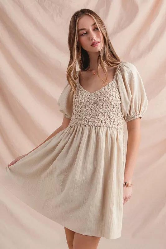 SO ME Textured Woven Daily Dress with Puff Sleeves - Image 2