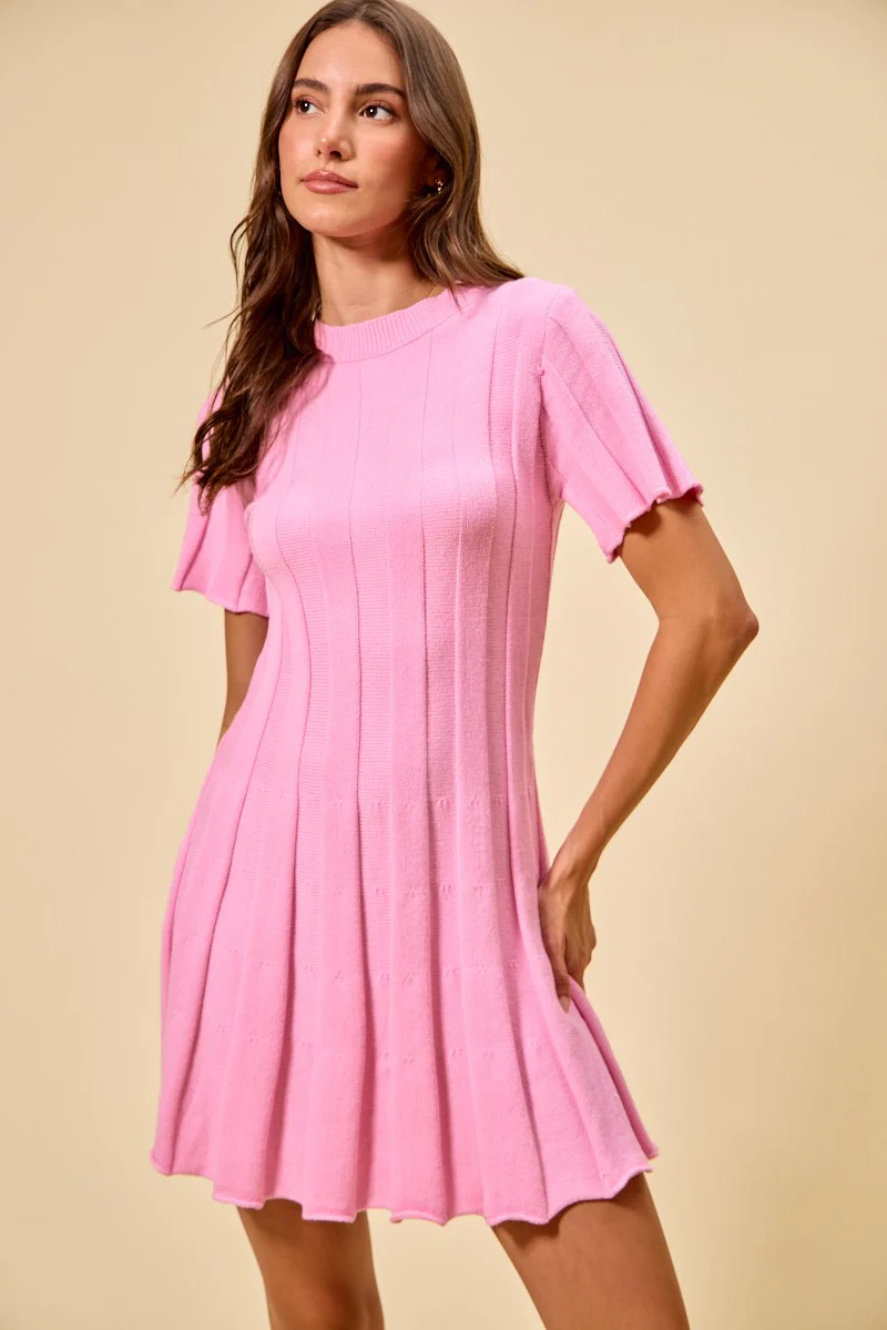 SO ME Wide Rib Short Sleeves Sweater Knit Mini Dress - Image 2