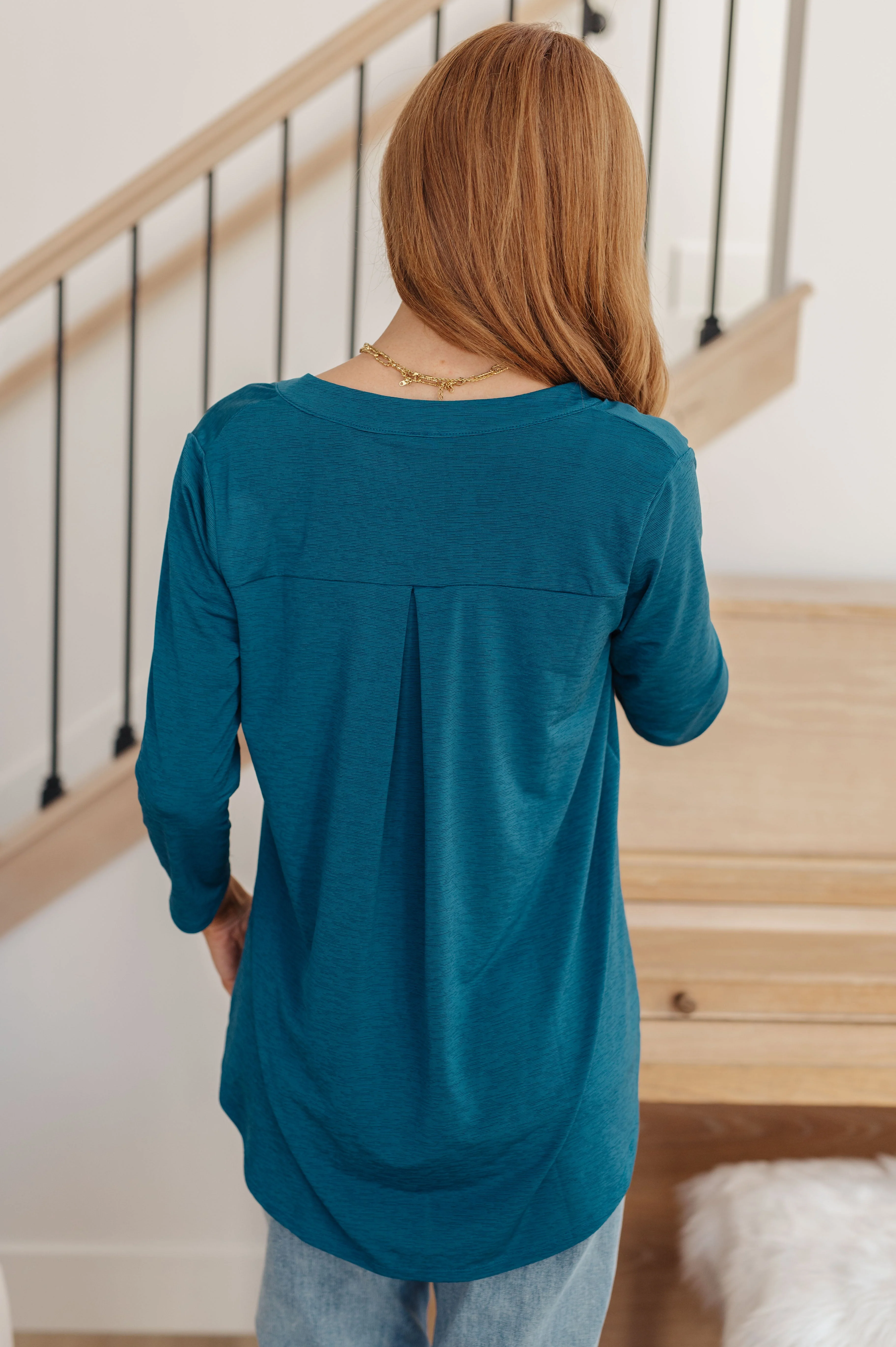 So Outstanding Top in Teal - Image 4