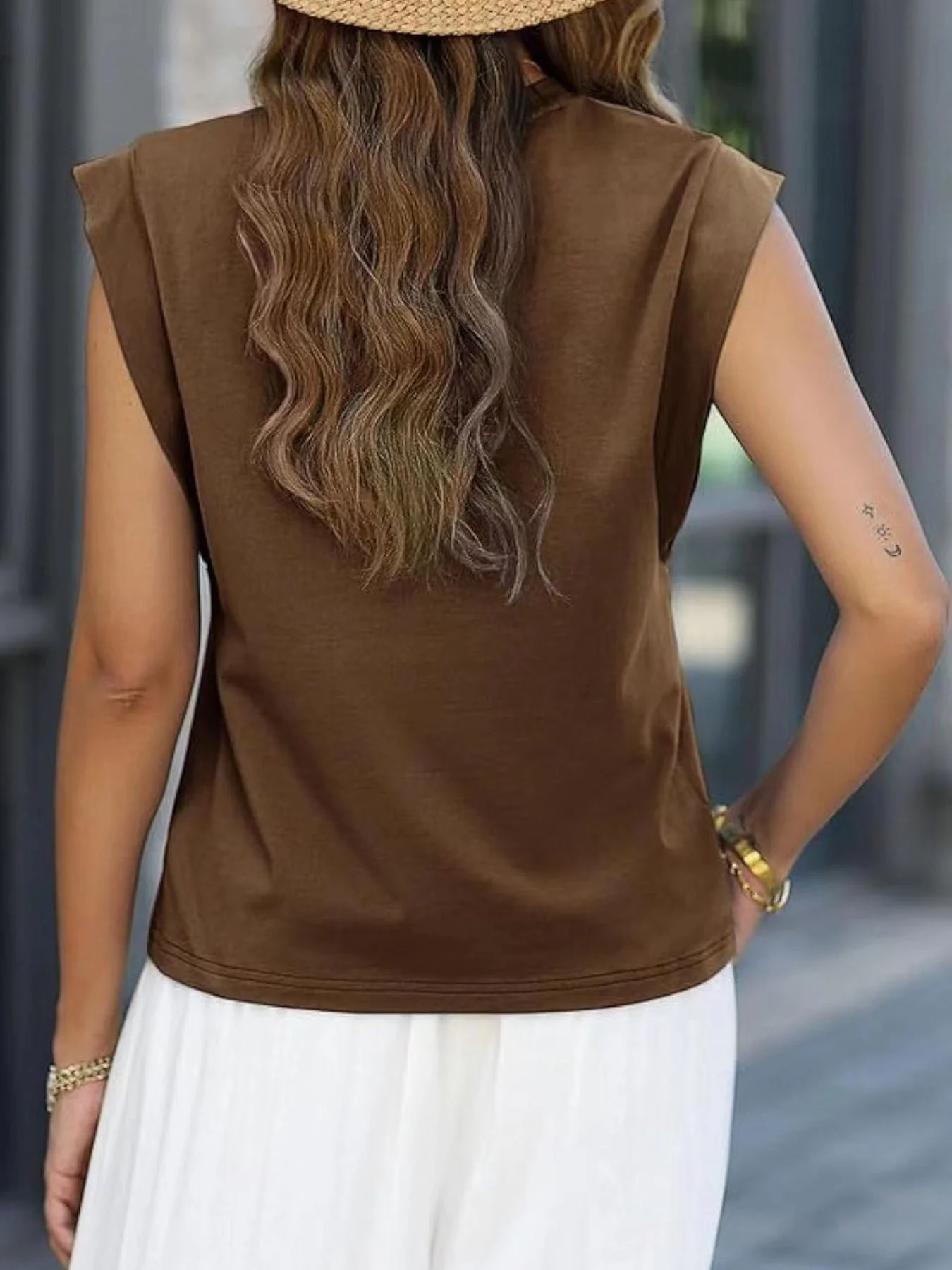 Solid Color Round Neck Tank - Image 13
