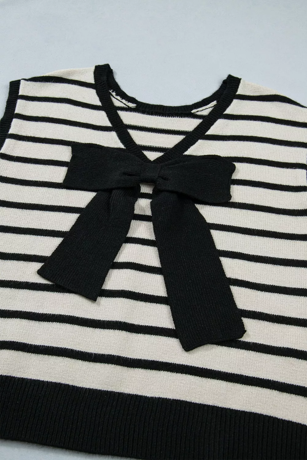 Stripe Bow Applique Short Sleeve Sweater - Image 6