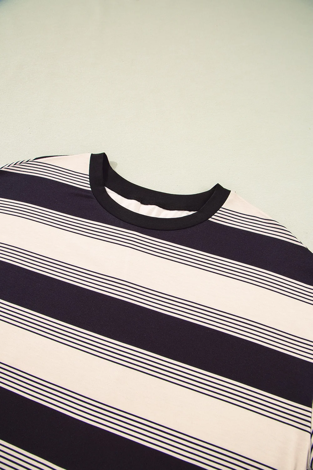 Stripe Half Sleeve T-Shirt and High Waist Pocketed Shorts Set - Image 7
