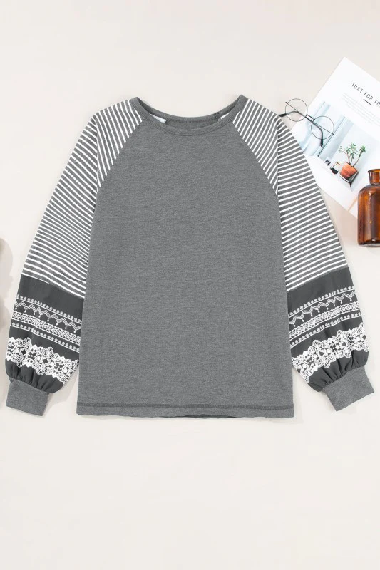 Stripe Patchwork Raglan Long Sleeve Top - Image 51